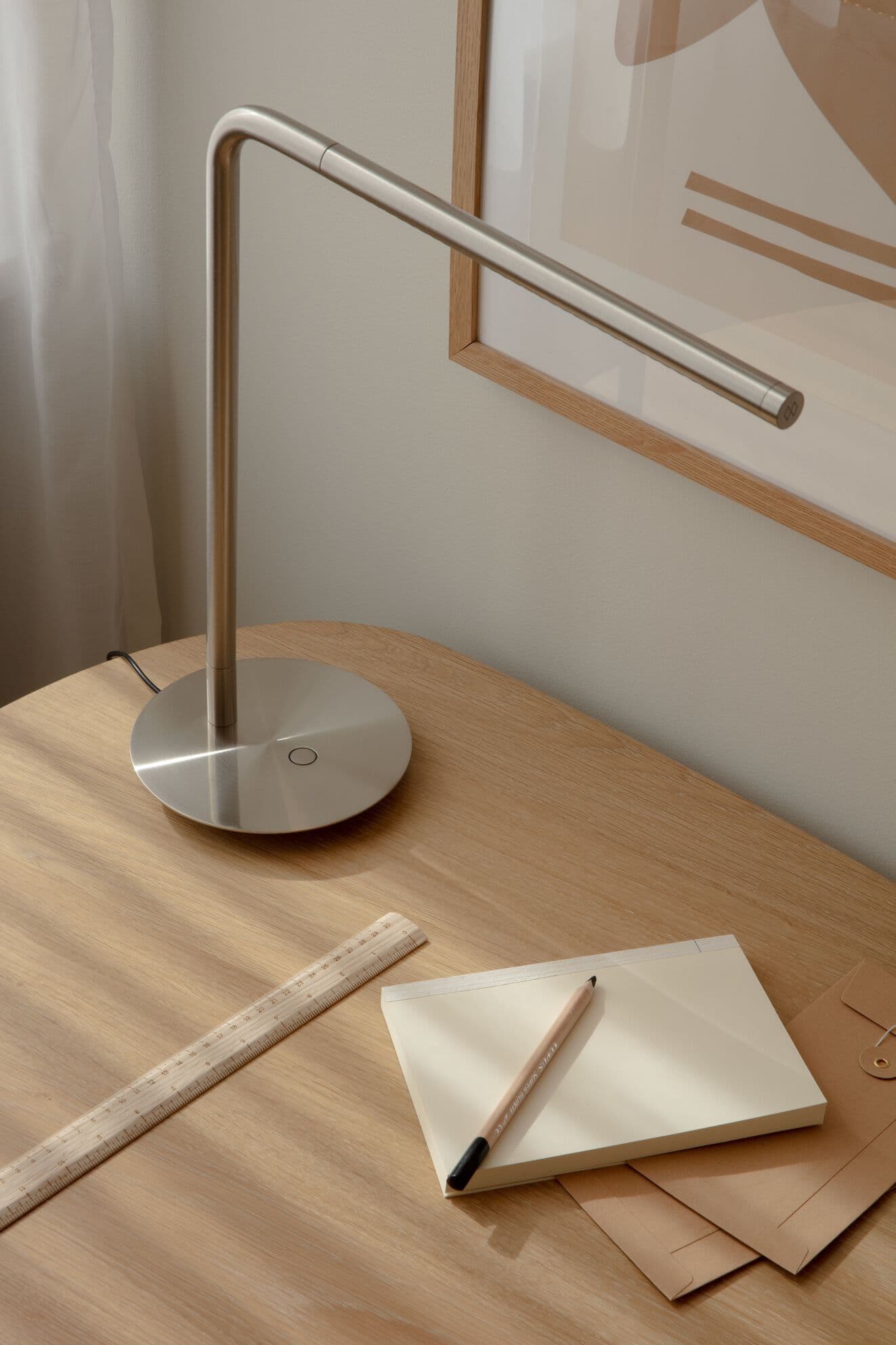 Umage
OMNI
LED brass desk lamp — 9