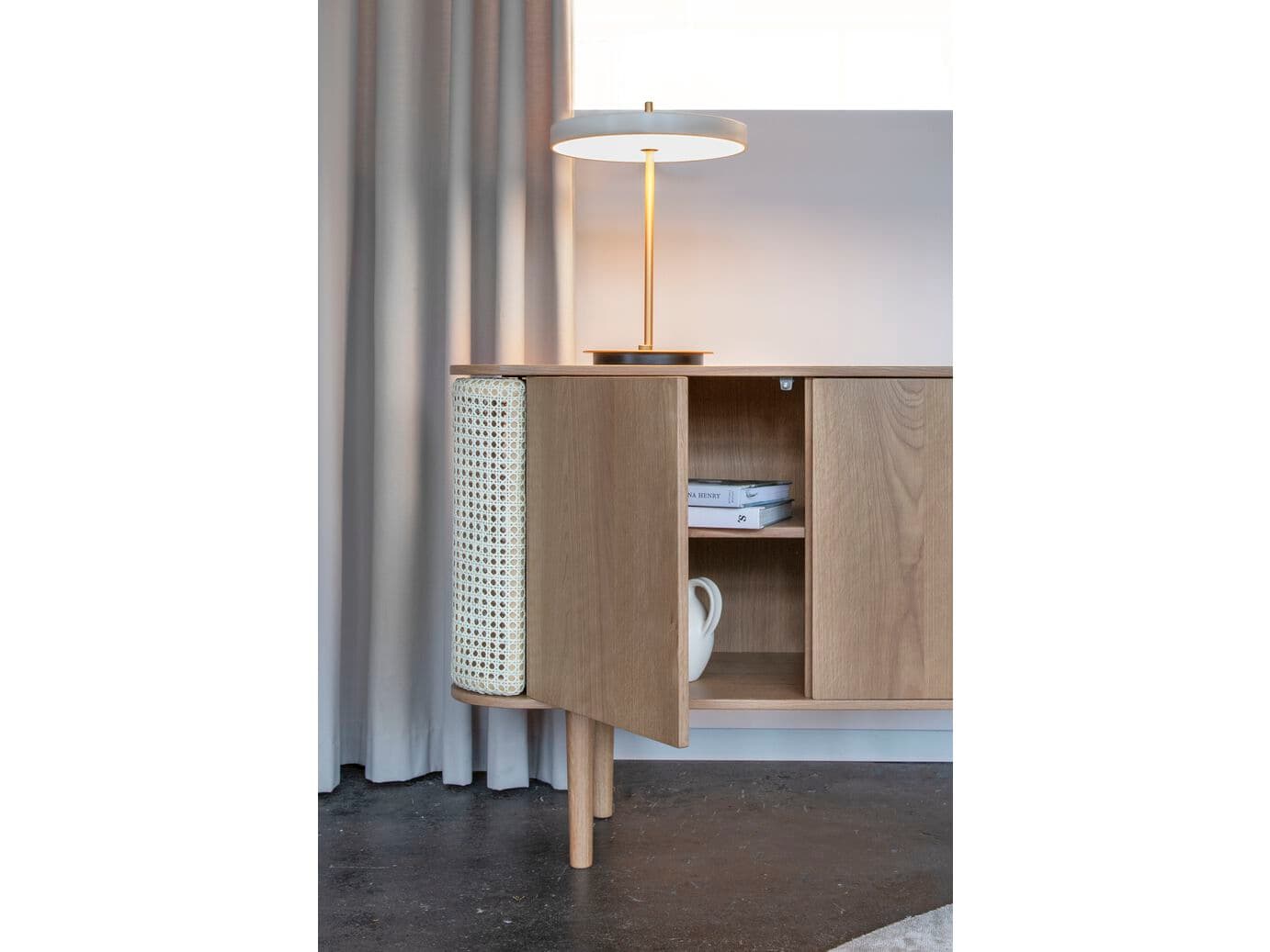 Umage
TREASURES
2-door cabinet — 4