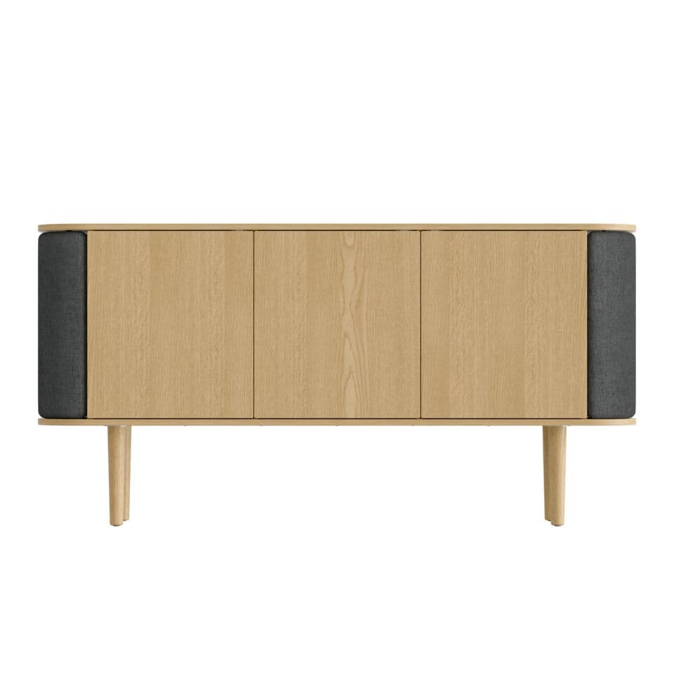 Umage
TREASURES
3-door cabinet — 19