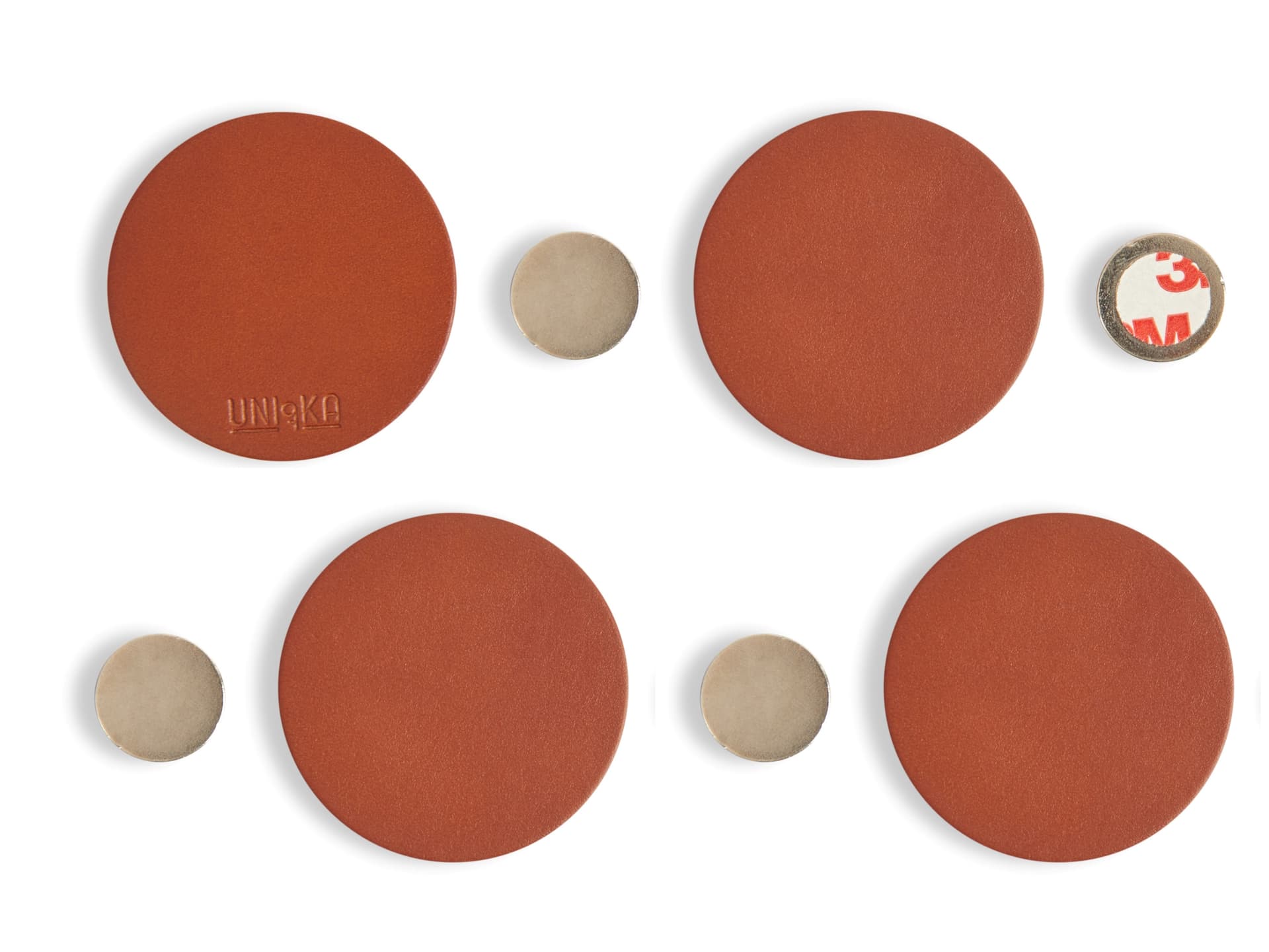 Uniqka
MAGNETIQKA
Leather magnet — 9