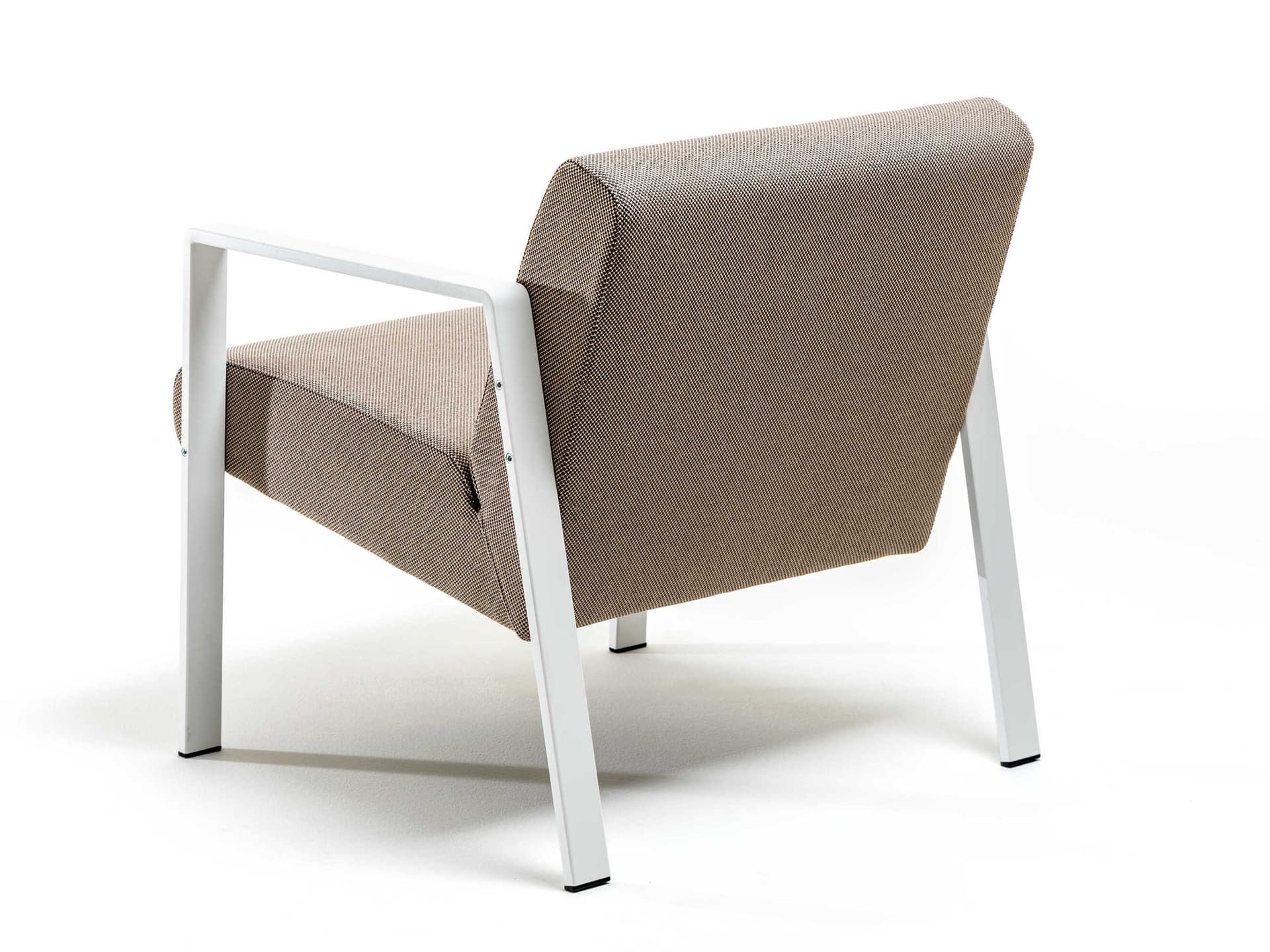 VAGHI
OREOTTO
Metal armchair — 4