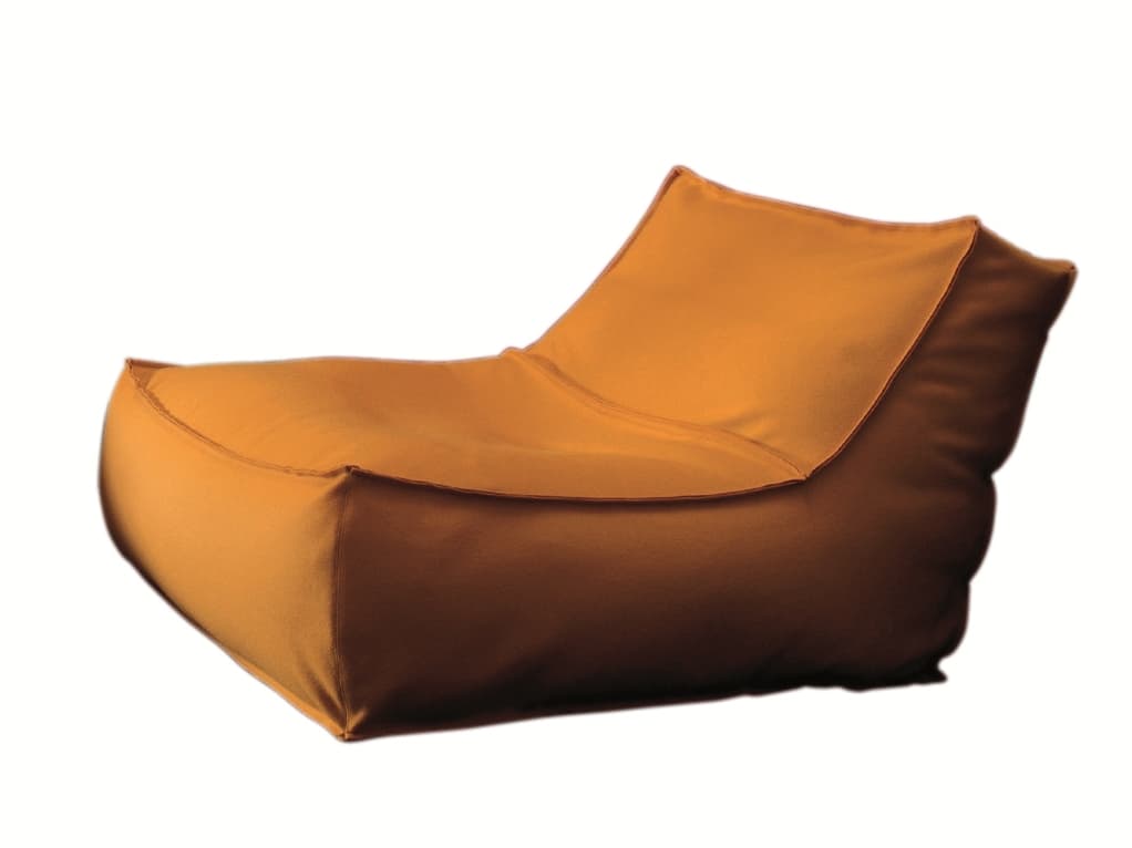 Verzelloni
ZOE
Fabric armchair — 2