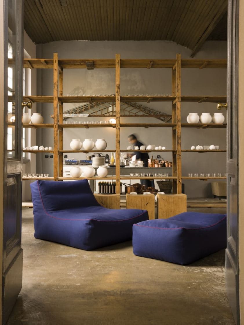 Verzelloni
ZOE
Fabric armchair — 15