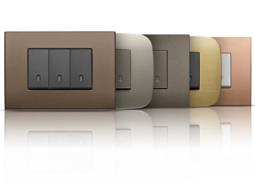 VIMAR
ARKÉ METAL
Switch range — 1