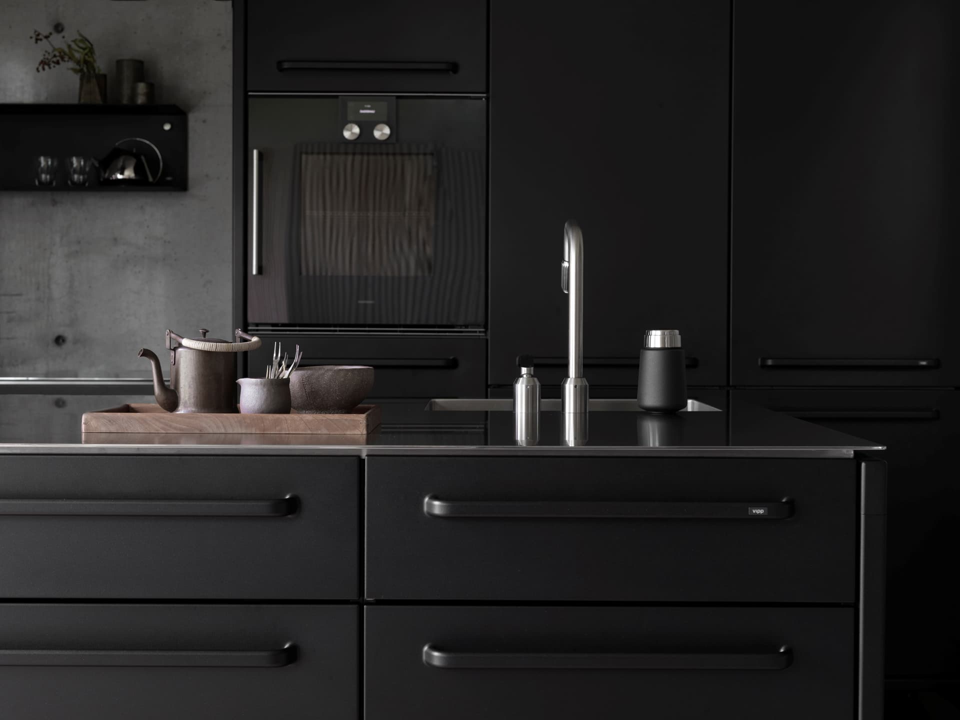 Vipp
V1
Steel fitted kitchen — 33