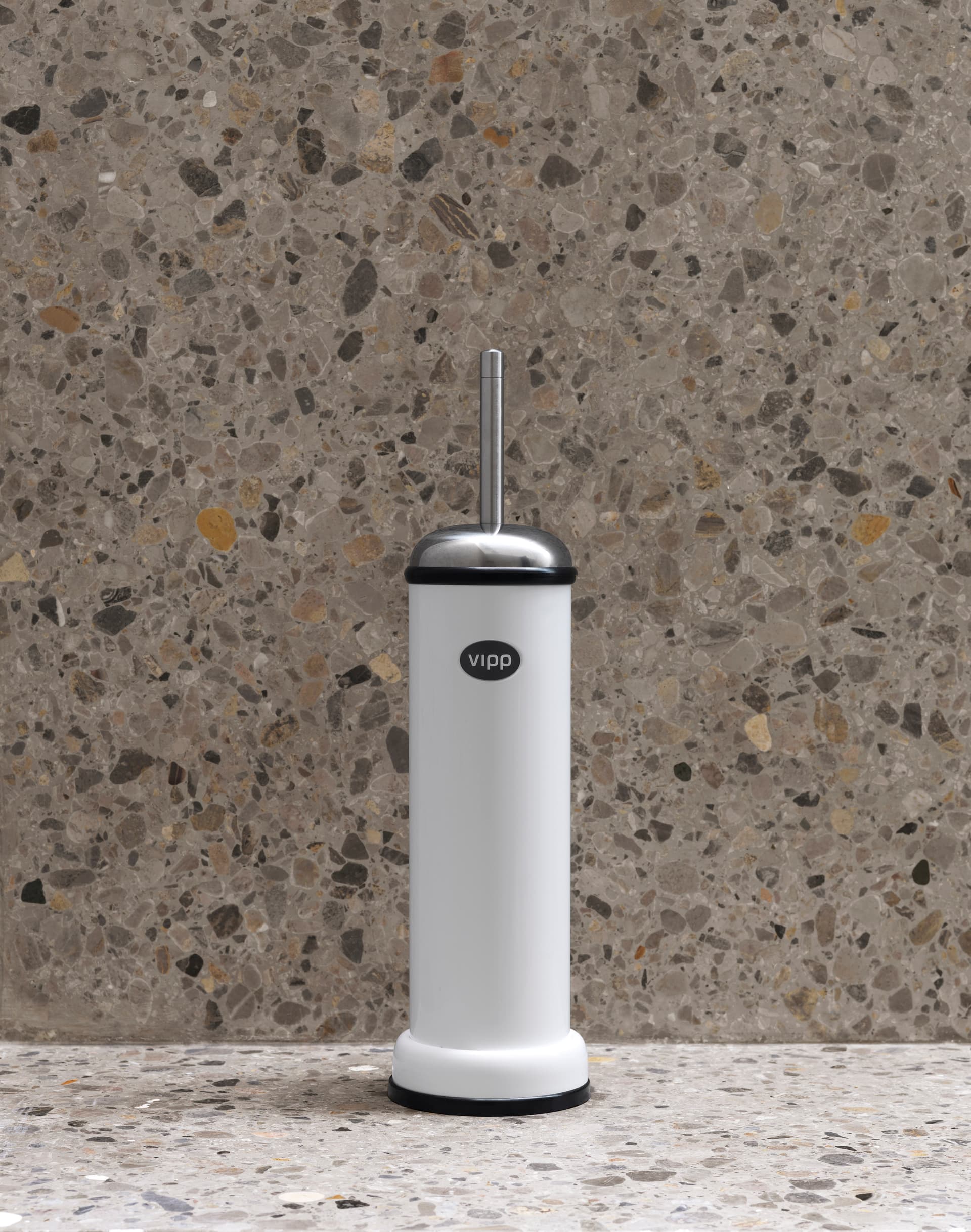 Vipp
VIPP11
Steel toilet brush — 10