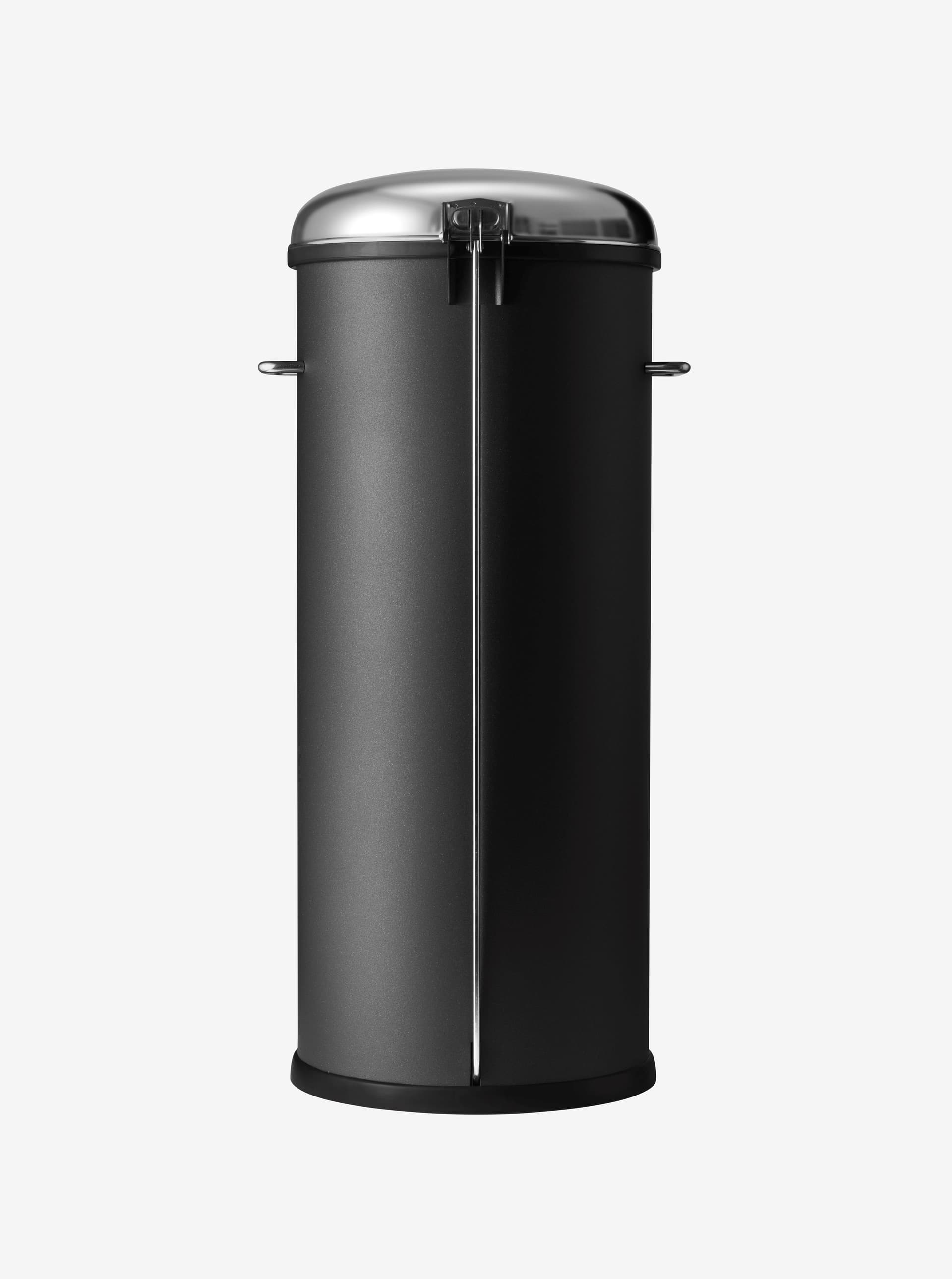 Vipp
VIPP17
Steel kitchen bin — 20
