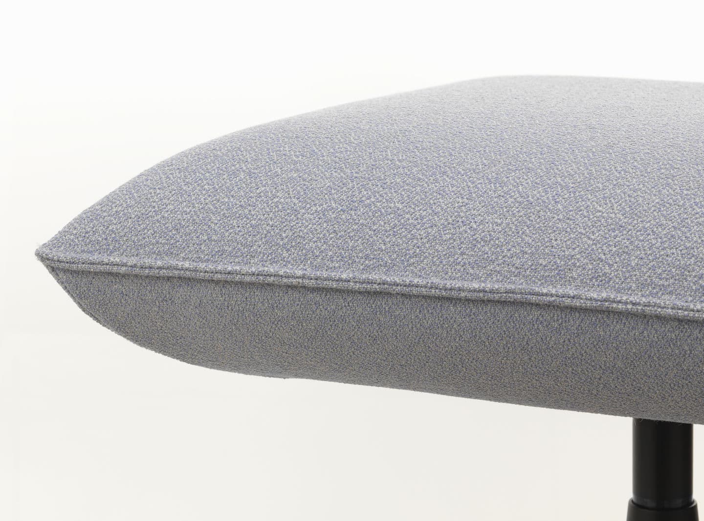 Vitra
BASCULE
Fabric footstool — 5