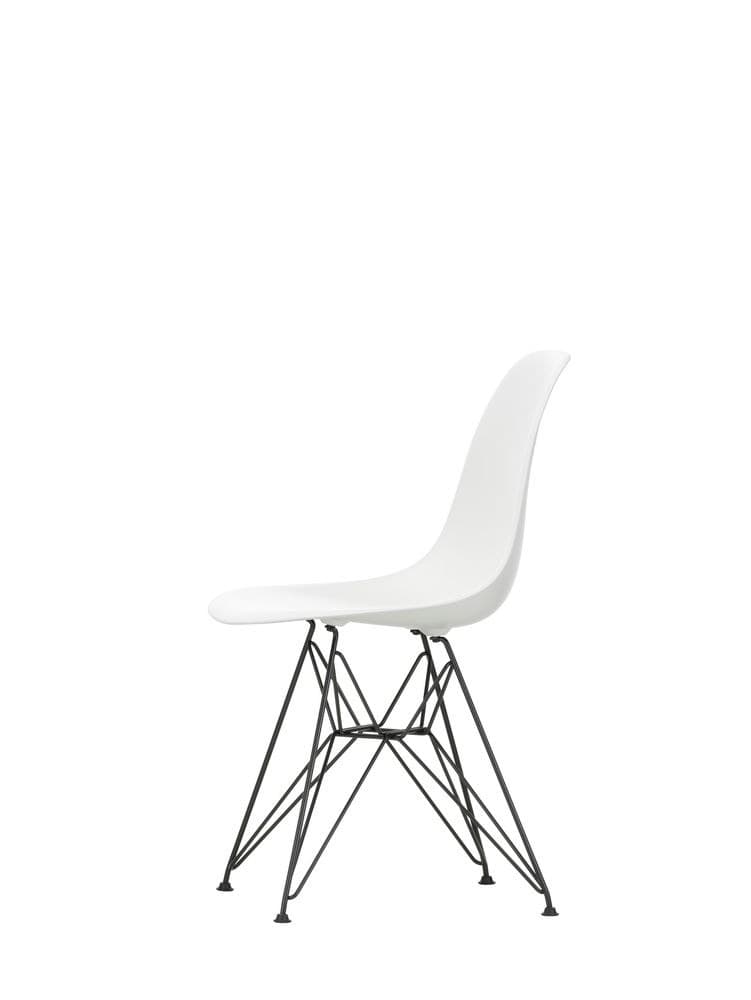 Vitra
DSR
Polypropylene chair — 124