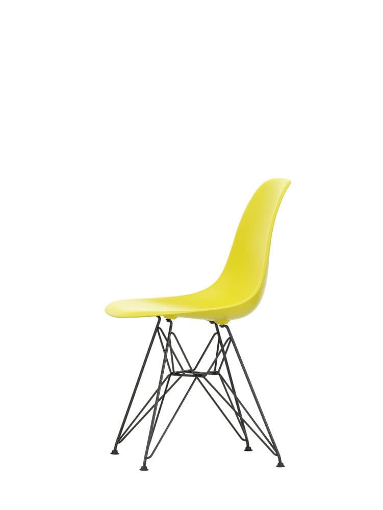 Vitra
DSR
Polypropylene chair — 144