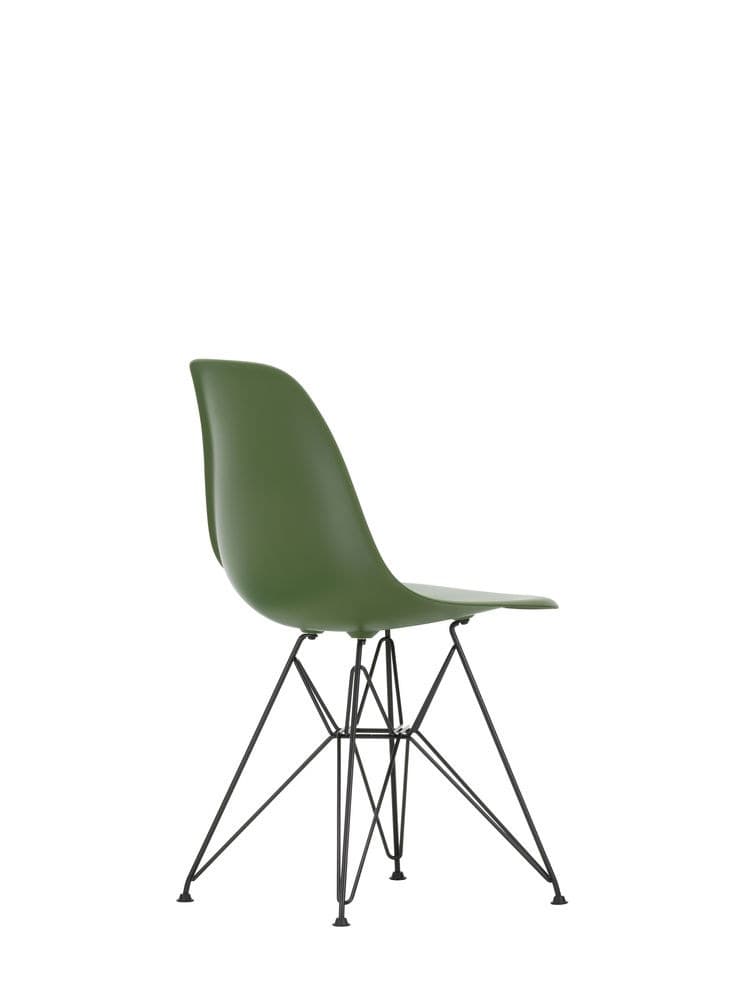 Vitra
DSR
Polypropylene chair — 165