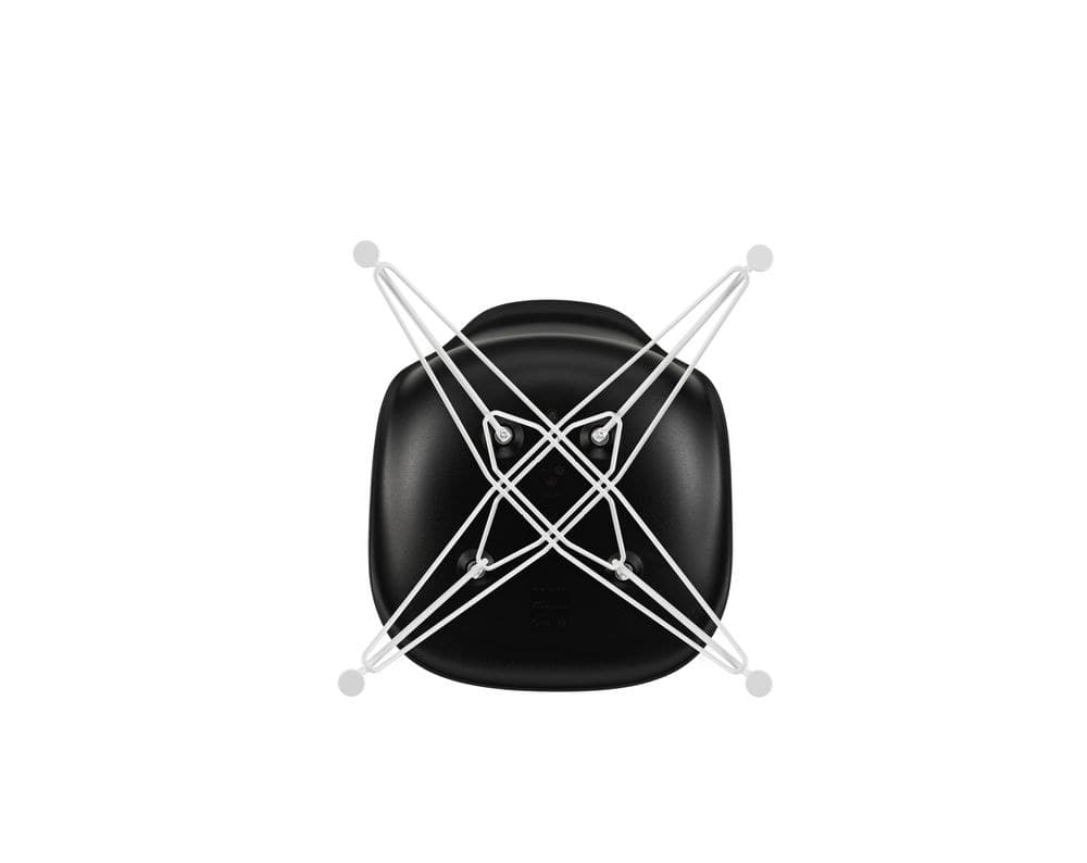 Vitra
DSR
Polypropylene chair — 185