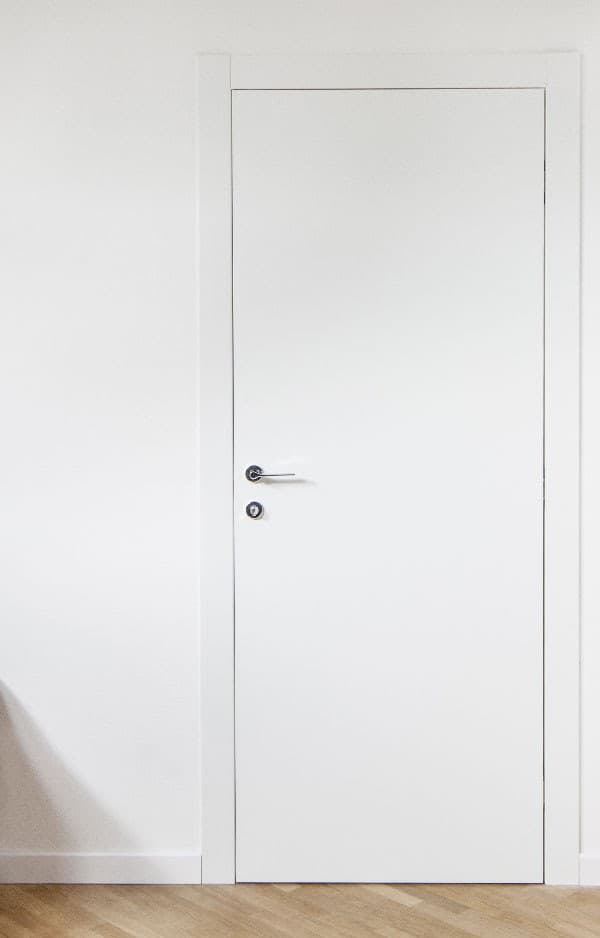 Viva Porte
V1
Hinged wooden door — 4