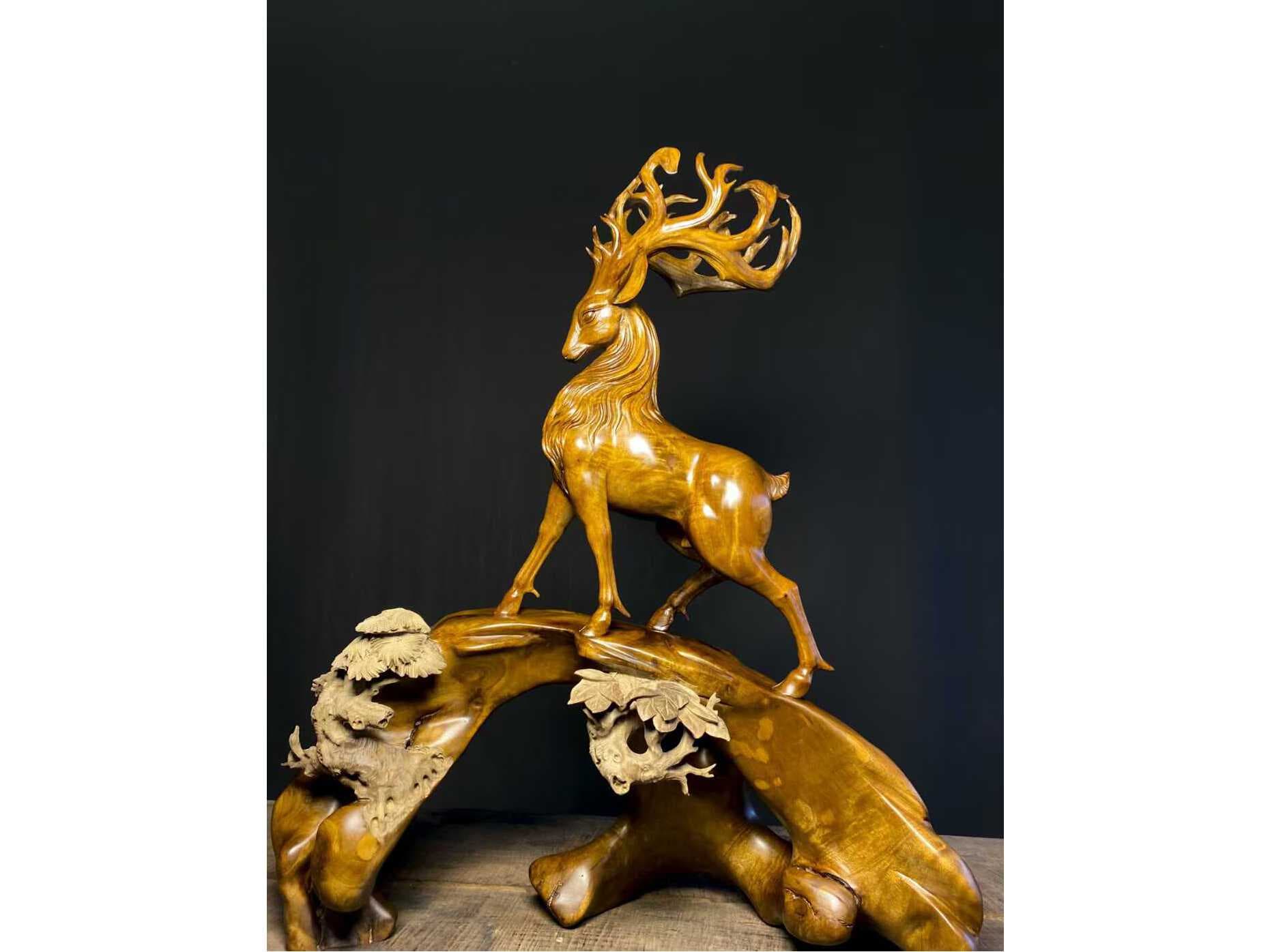 WANSHE
FAWN
Wooden sculpture — 1