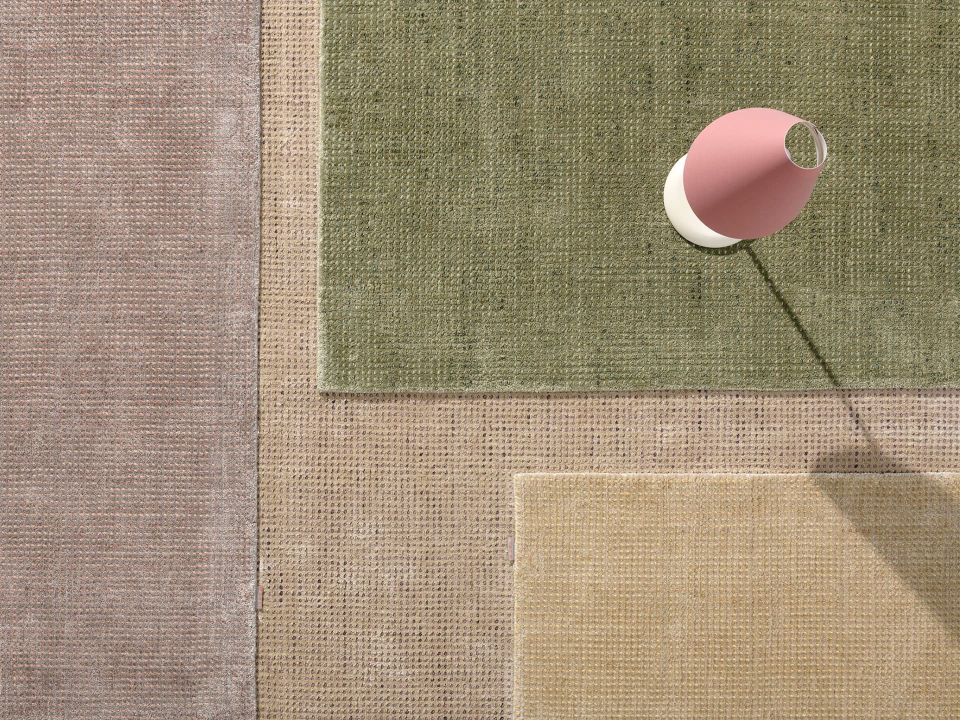 Warli
DOTS
Handmade rug — 1