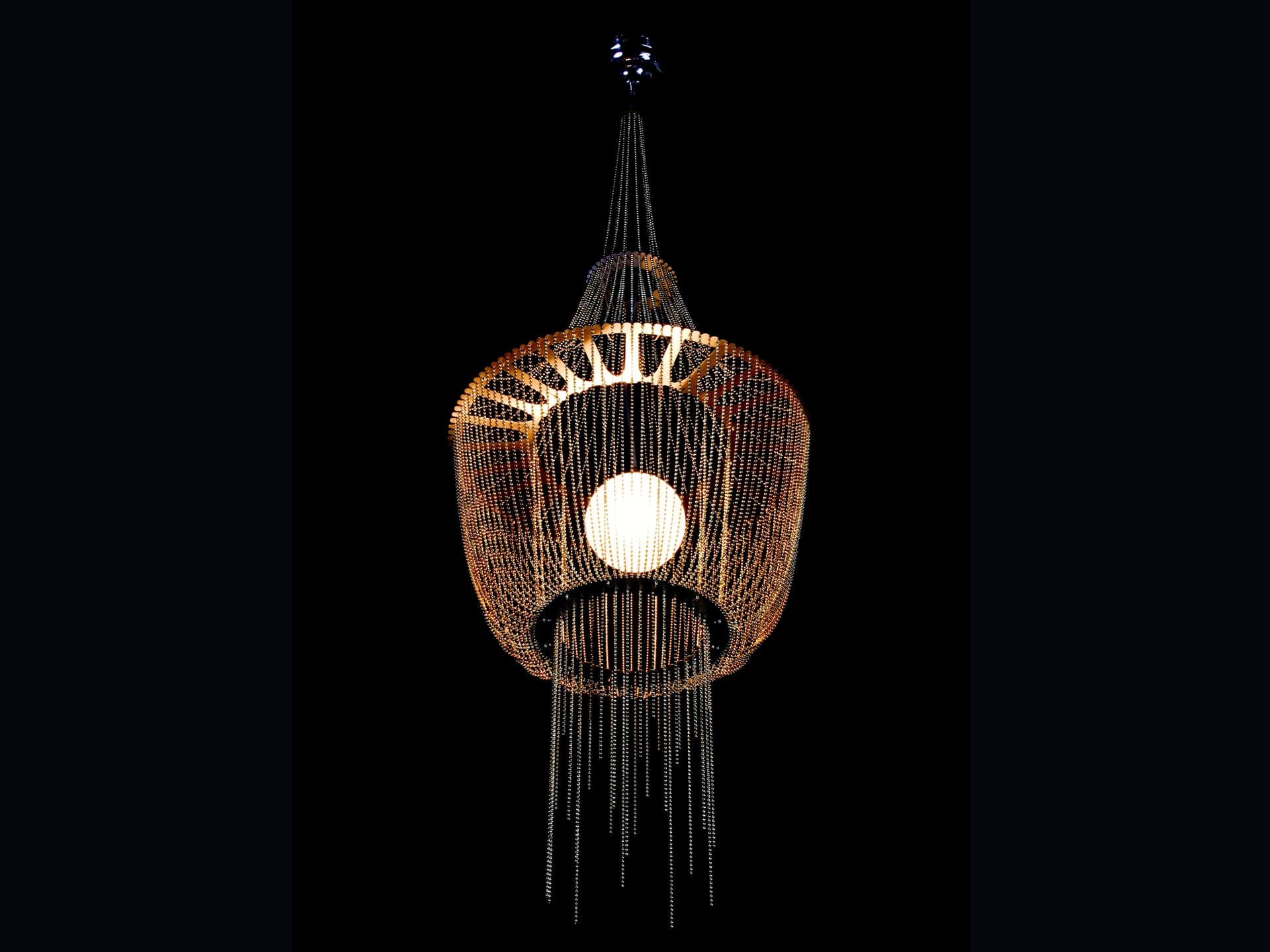 Willowlamp
LANTERN
Pendant lamp — 12