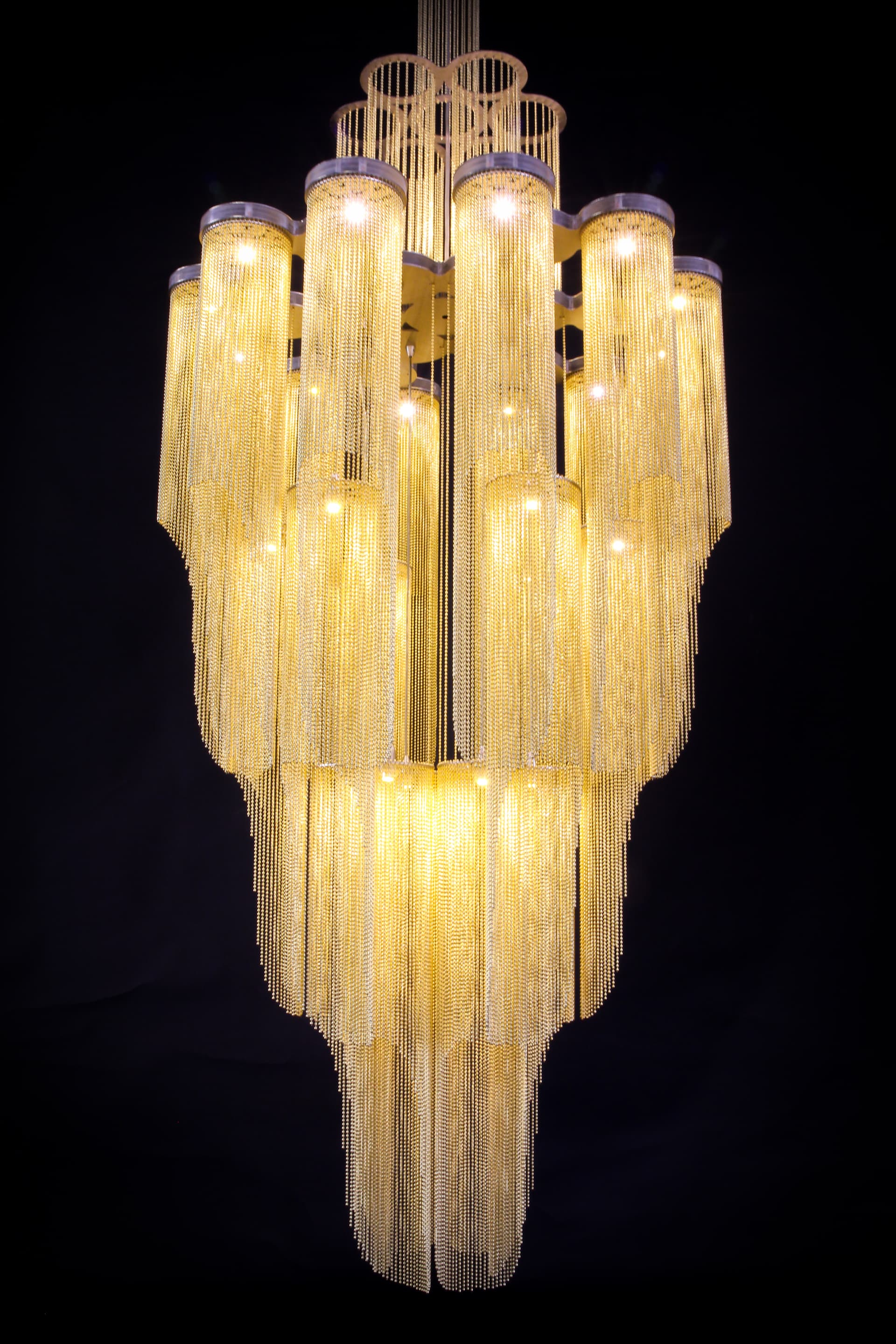 Willowlamp
WINDCHIME
Chandelier — 14
