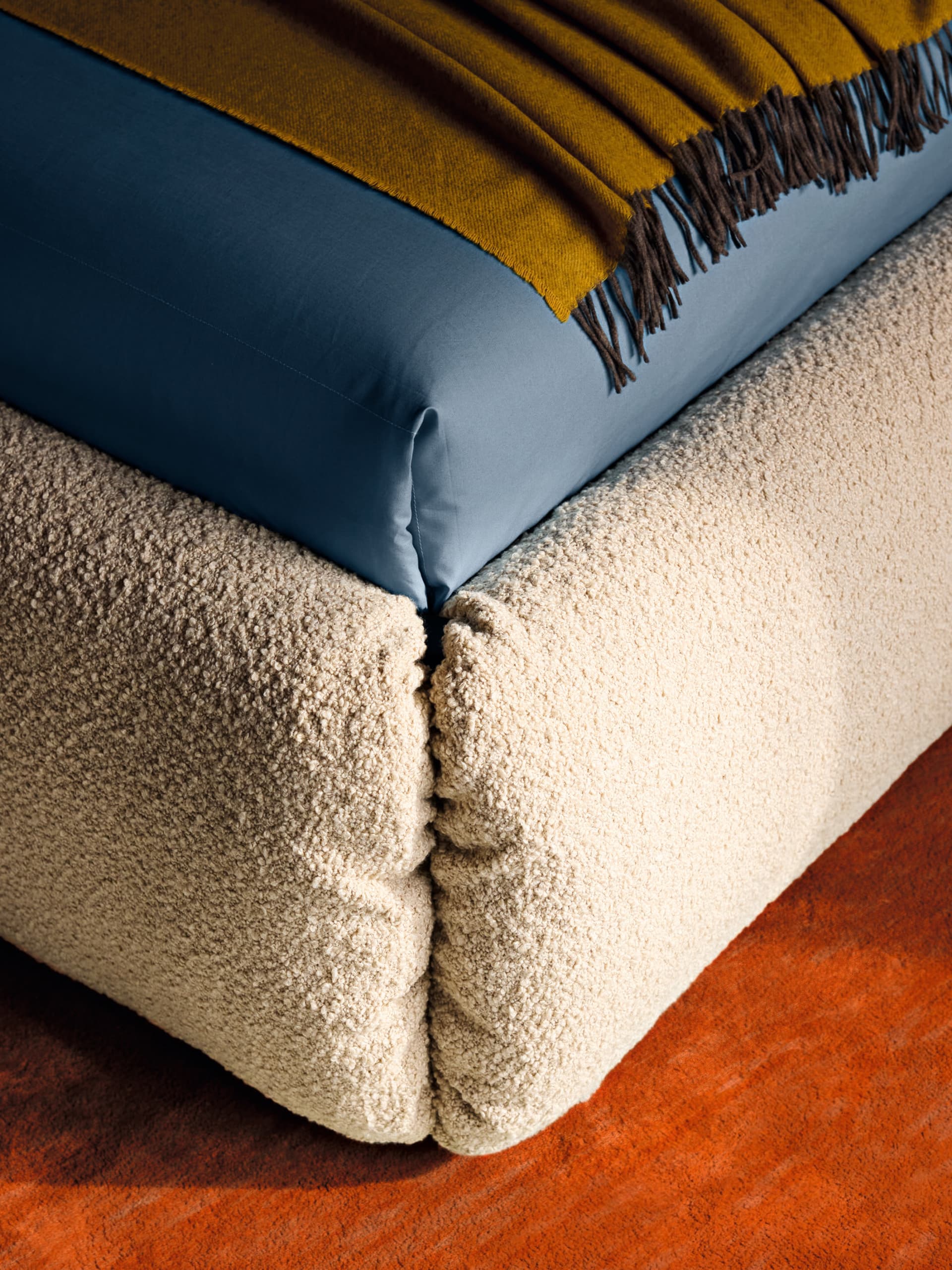 Zanotta
ZA:ZA BED
Fabric bed — 12