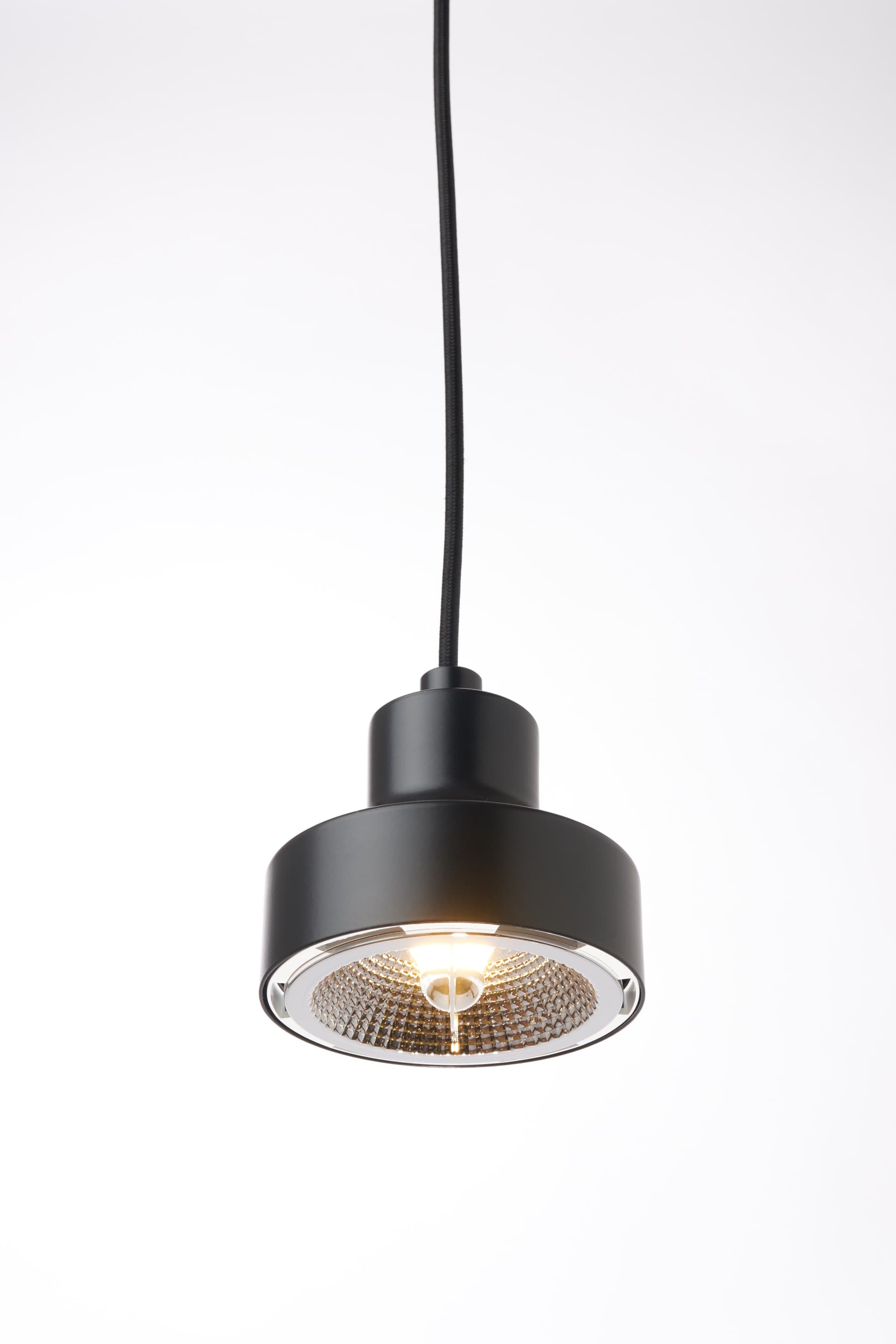 ZAVA
NOX
Iron pendant lamp — 3