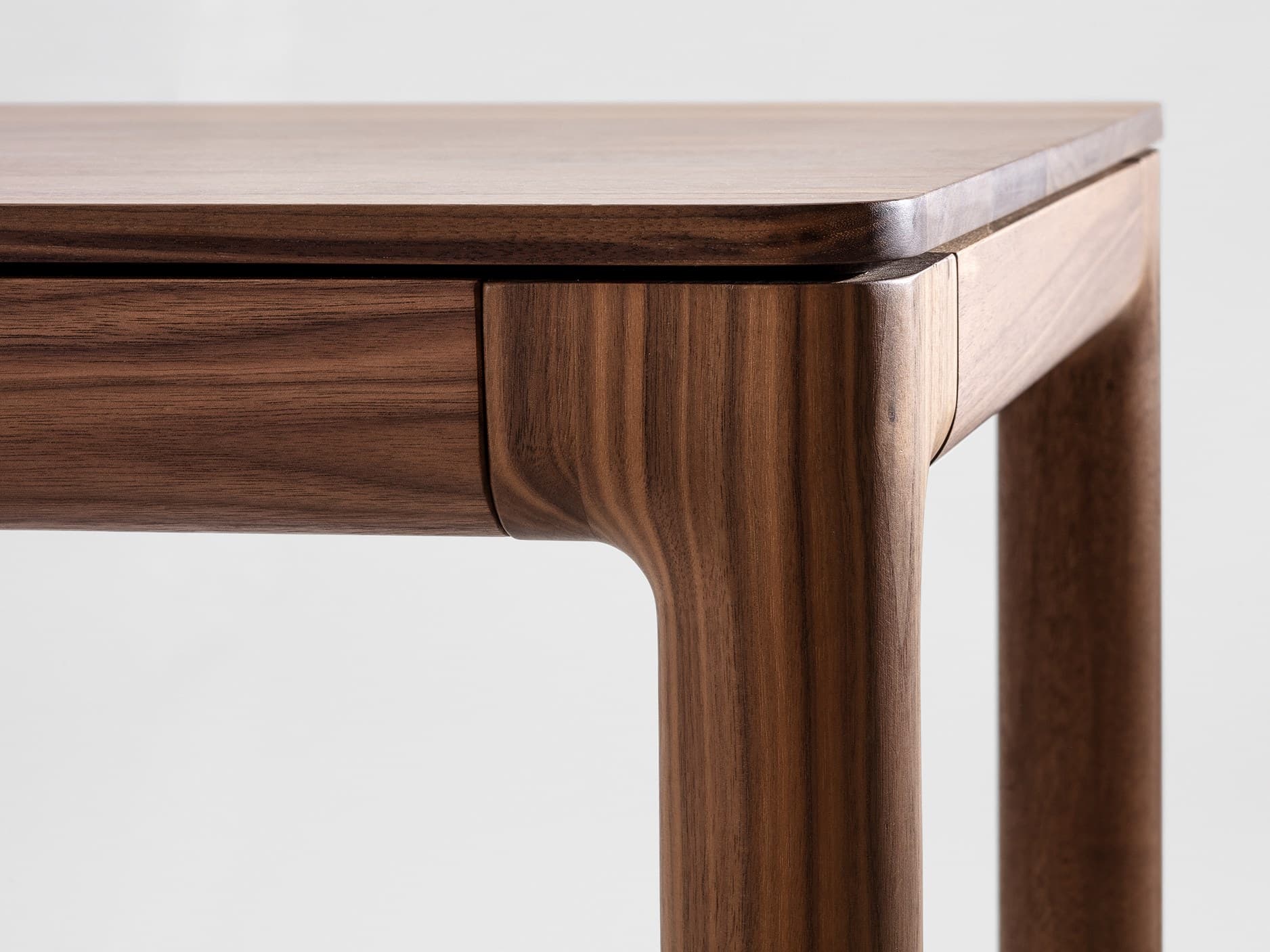 ZEITRAUM
M11
Solid wood table — 12
