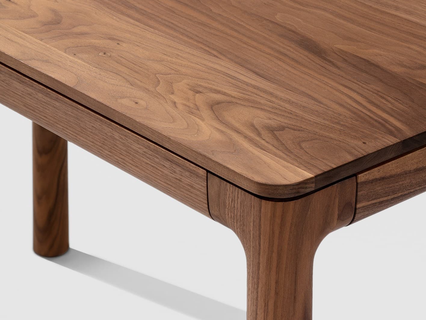 ZEITRAUM
M11
Solid wood table — 13