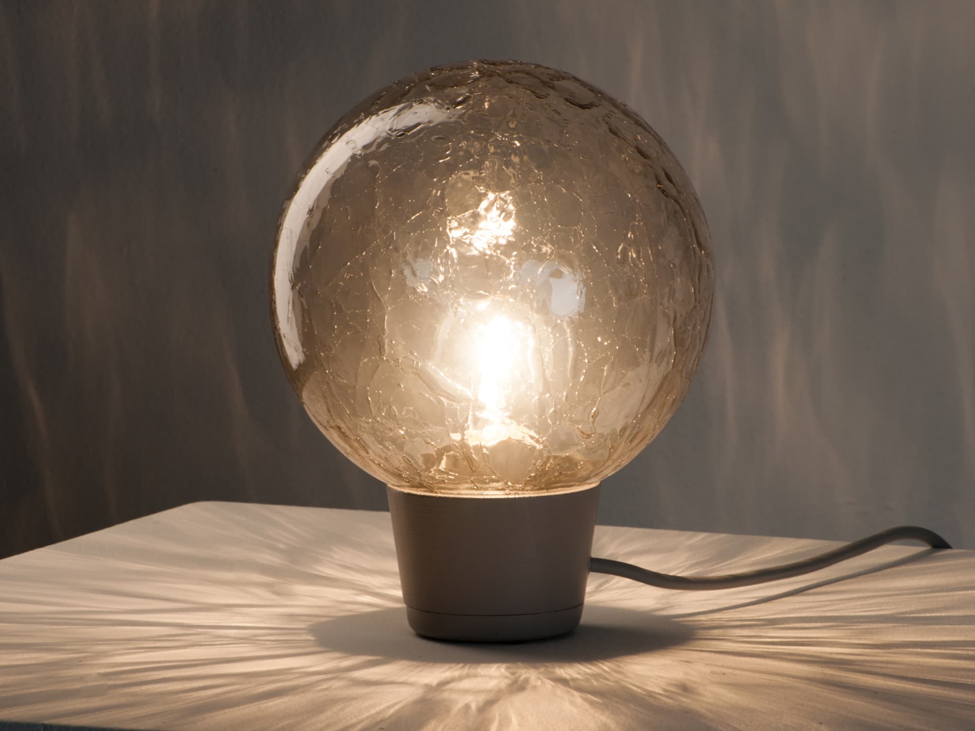 Zero
SHIBUYA
Glass table lamp — 3