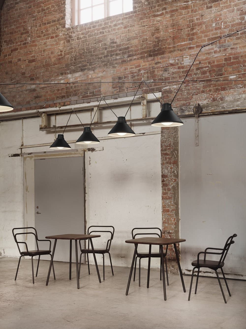 Zero
SHIBUYA
Pendant lamp — 13