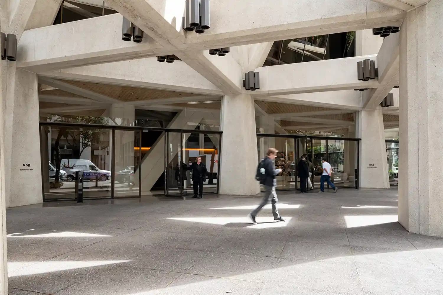 Проект реконструкции Transamerica Pyramid Center – второго по высоте здания в Сан-Франциско, построенного в 1972 году по проекту американского архитектора Уильяма Перейры, – создаёт новую оживленную локацию с сохранением наследия места. — Фото 6 Проект реконструкции Transamerica Pyramid Center – второго по высоте здания в Сан-Франциско, построенного в 1972 году по проекту американского архитектора Уильяма Перейры, – создаёт новую оживленную локацию с сохранением наследия места. — Фото 6
