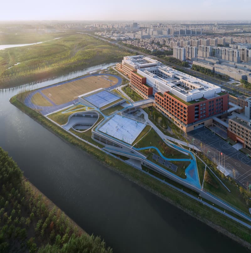 «Жизнь Города-Острова»: Архитектура c+d studio для нового кампуса старшей школы в Шанхае — Фото 2 «Жизнь Города-Острова»: Архитектура c+d studio для нового кампуса старшей школы в Шанхае — Фото 2