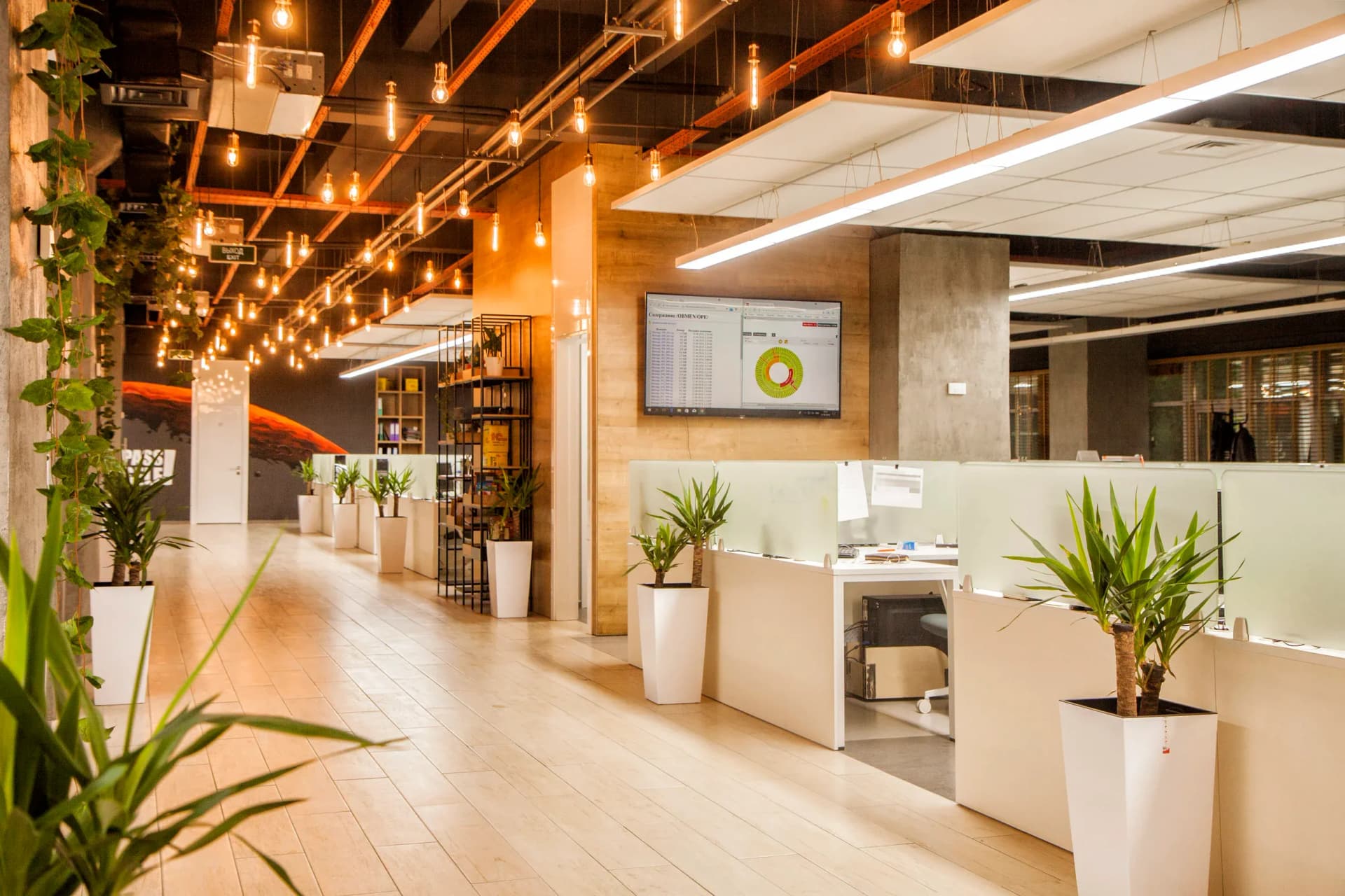 OFFICE INTERIOR