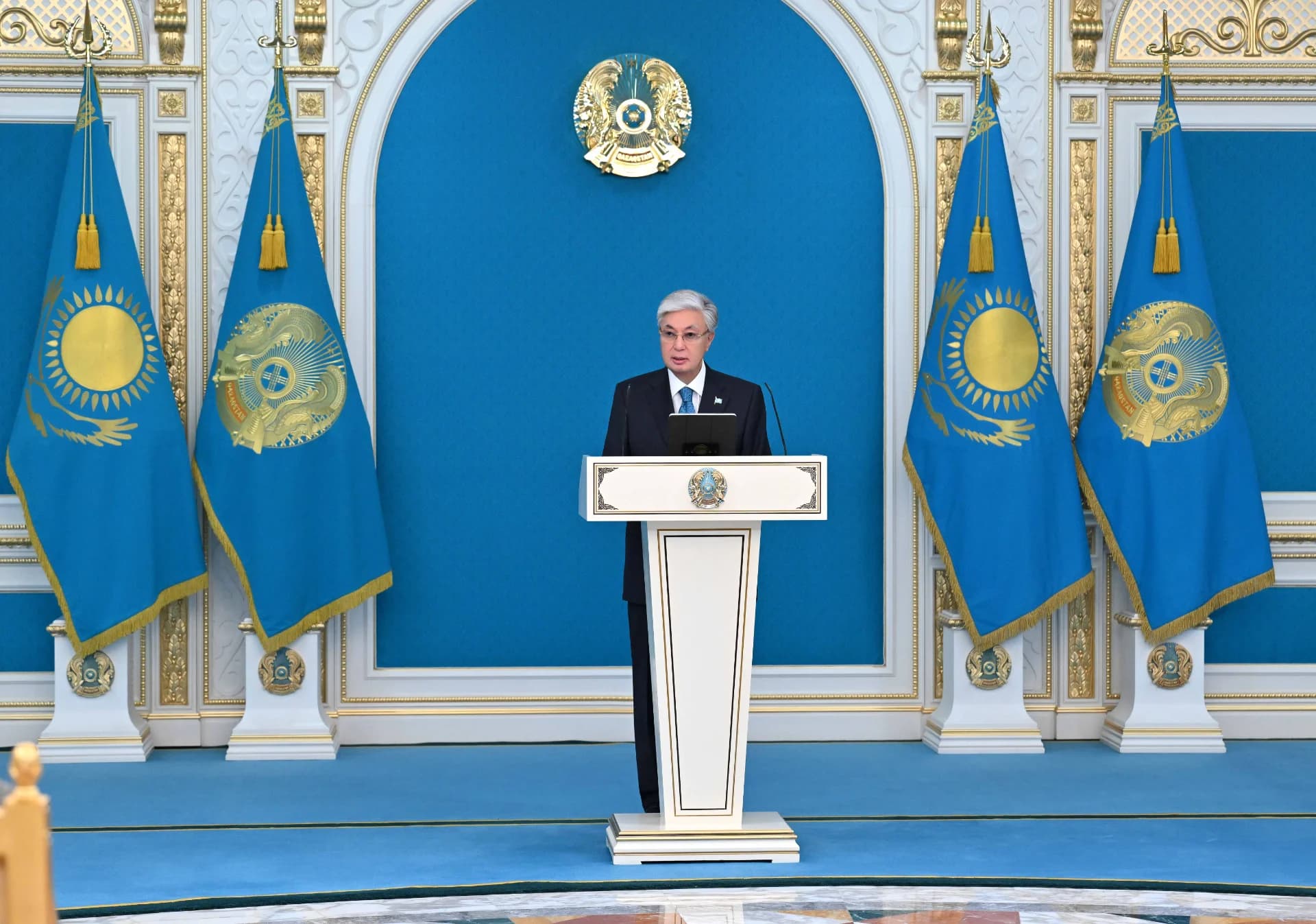 Президент призвал СМИ уйти от примитивизма к глубокой аналитике