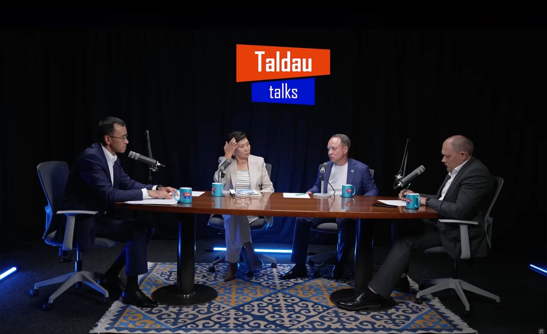 Участники экспертной дискуссии на площадке подкаста Taldau Talks обсуждают будущее жилищного строительства и ипотечного рынка в Казахстане. Участники экспертной дискуссии на площадке подкаста Taldau Talks обсуждают будущее жилищного строительства и ипотечного рынка в Казахстане.