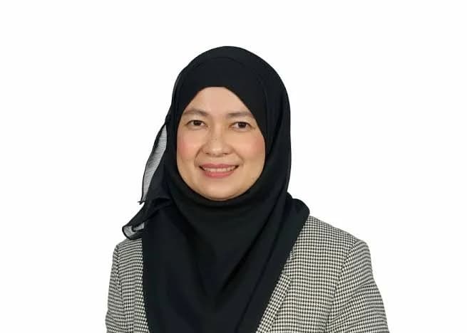 Пуан Нурайхан Абдул Рахман (Puan Noraihan Abdul Rahman), Главный исполнительный директор Малайзийского совета по древесине (MTC). Пуан Нурайхан Абдул Рахман (Puan Noraihan Abdul Rahman), Главный исполнительный директор Малайзийского совета по древесине (MTC).