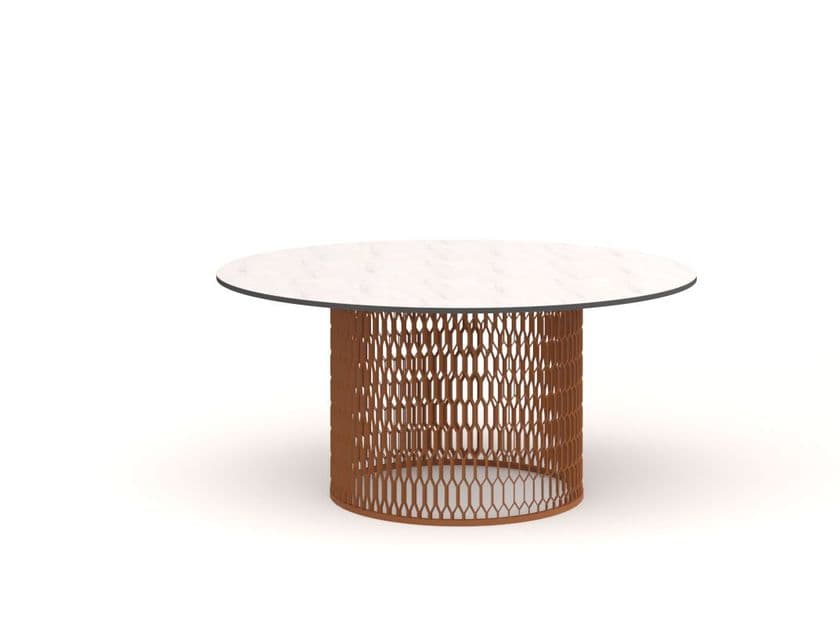 10Deka
VENTURA COFFEE TABLE
Round HPL garden central coffee table
