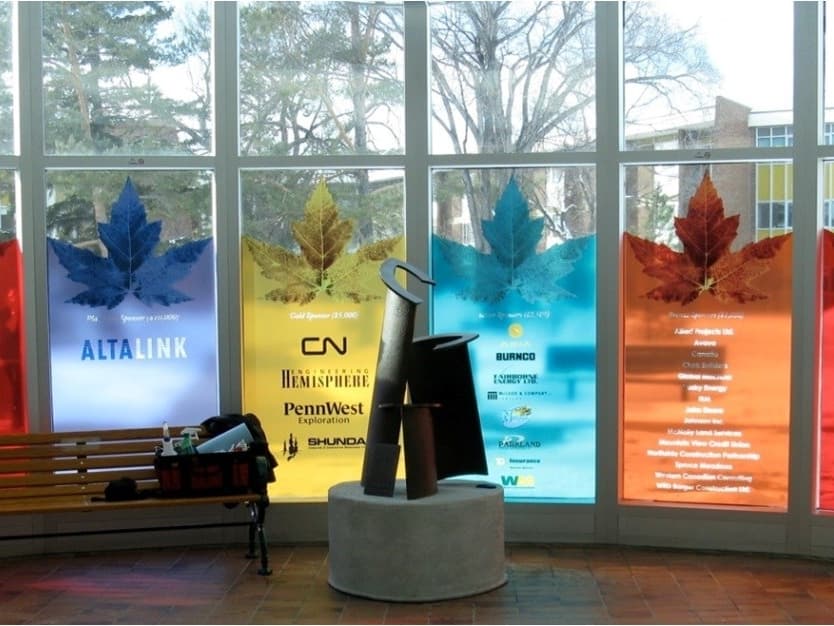 3M
SCOTCHCAL™ 8150 CLEAR VIEW
Window film
