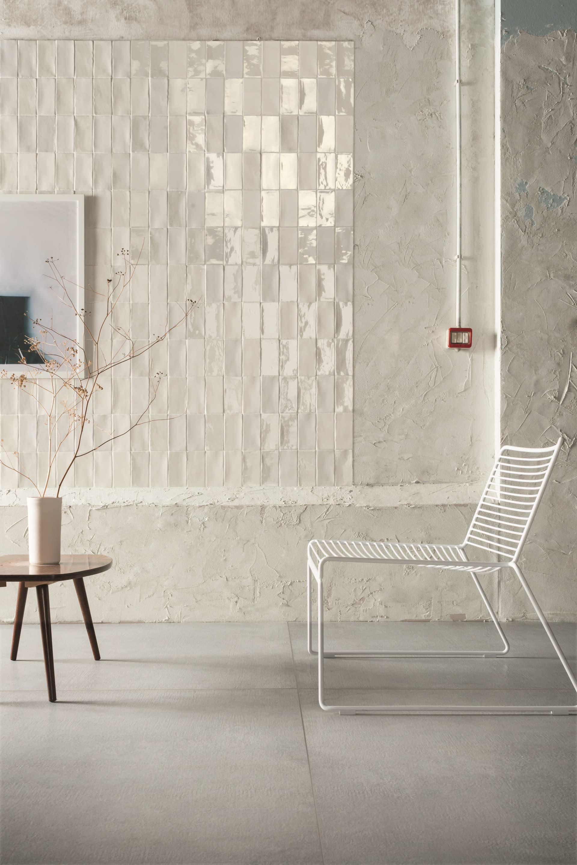 41zero42
HOPS
White-paste wall tiles