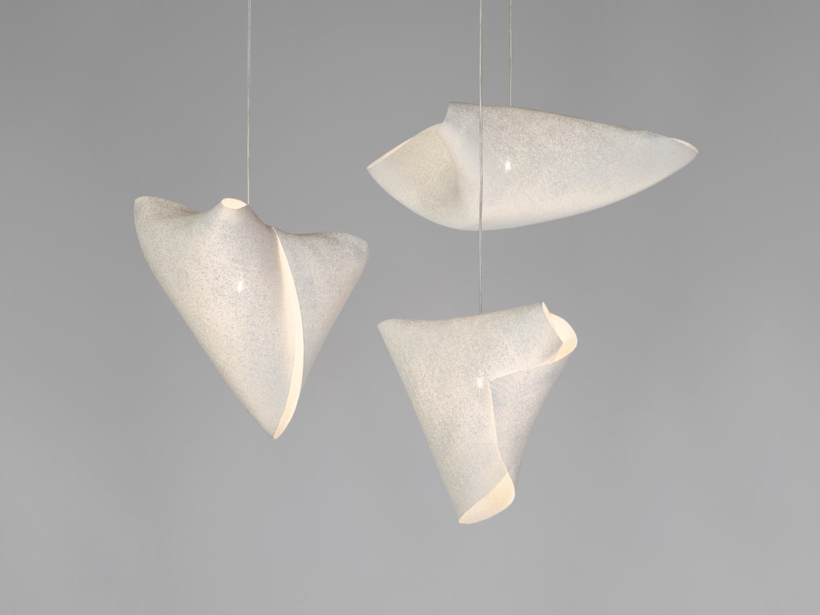 A-Emotional Light
BALLET
LED stainless steel pendant lamp
