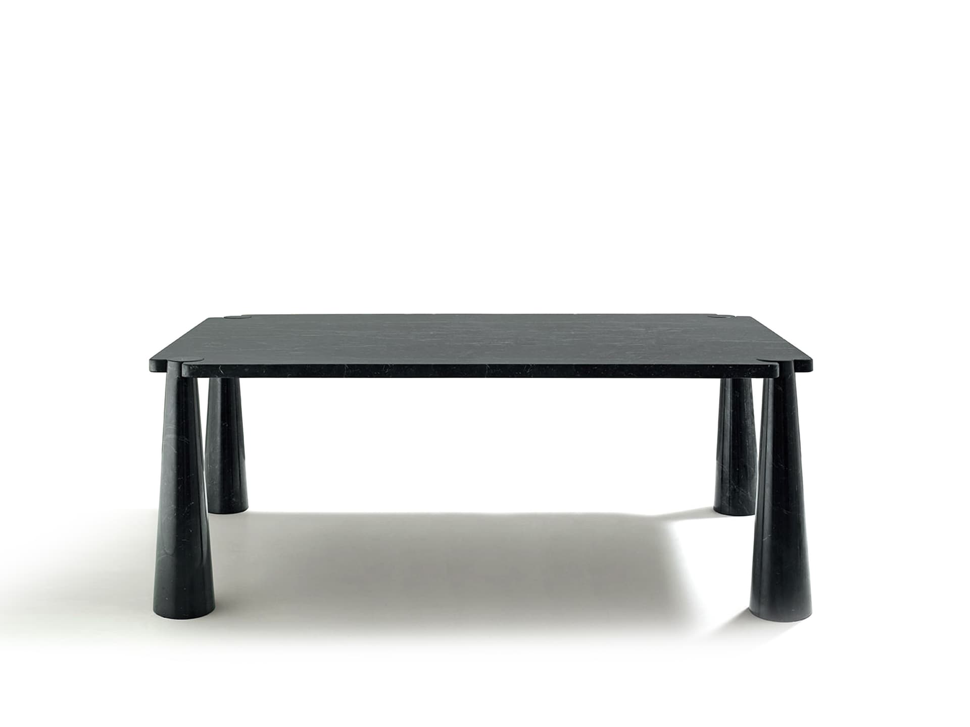 Agapecasa
EROS
Rectangular marble table