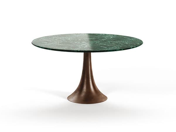 Agapecasa
SK207
Round marble table with bronze base