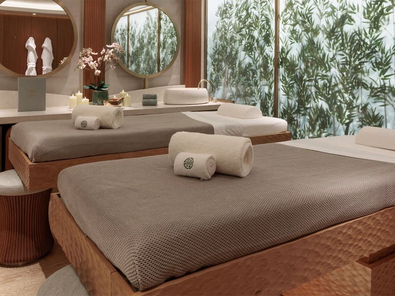 AKT GROUP
CODE - AKTICE SPA
Electric massage bed