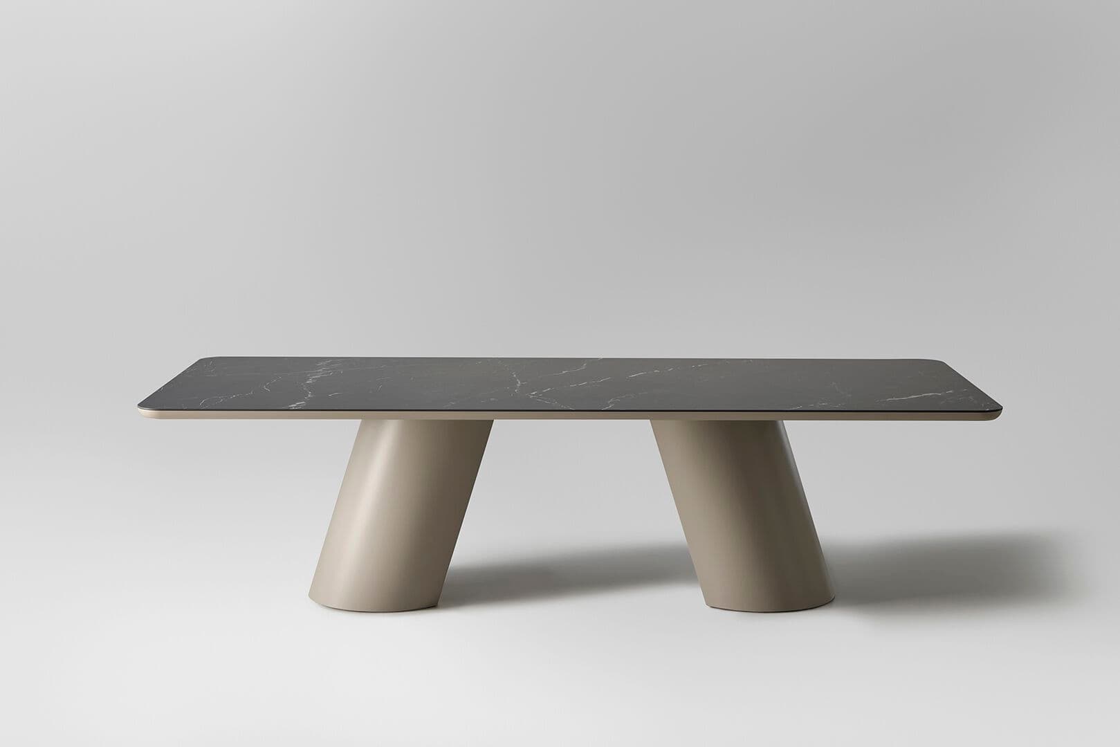 Alexandra
ALTEA
Rectangular porcelain table