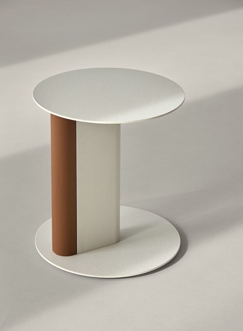 Alexandra
NATIVE
Wooden side table