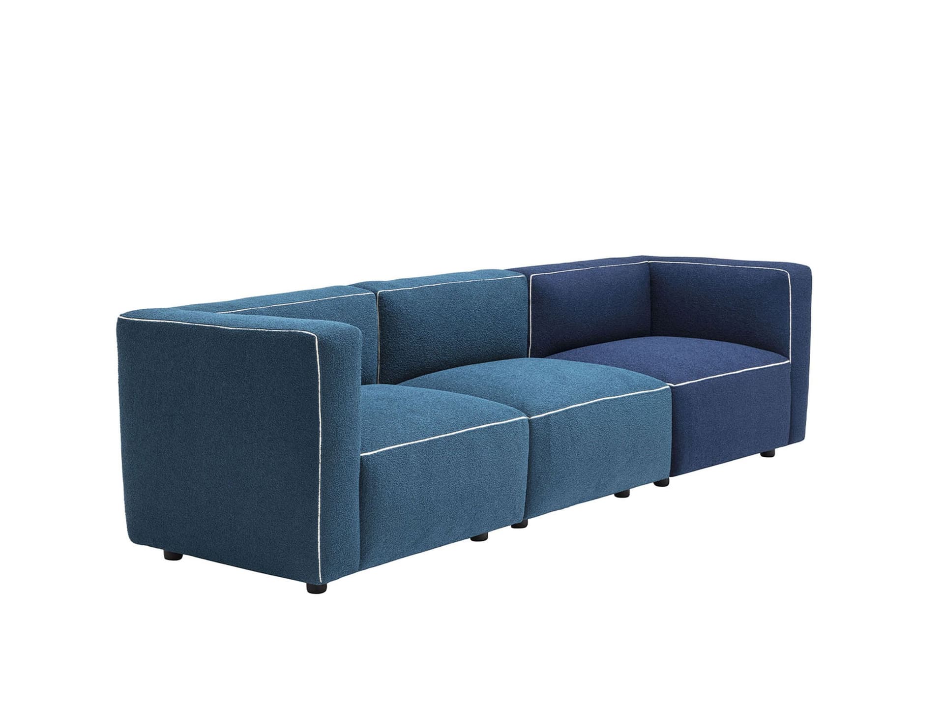 Andreu World
DADO OUTDOOR
Modular fabric garden sofa