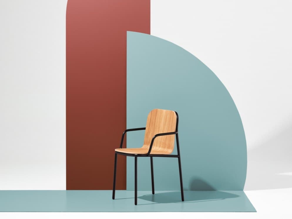 Annud
SHELL
Wood veneer chair with armrests