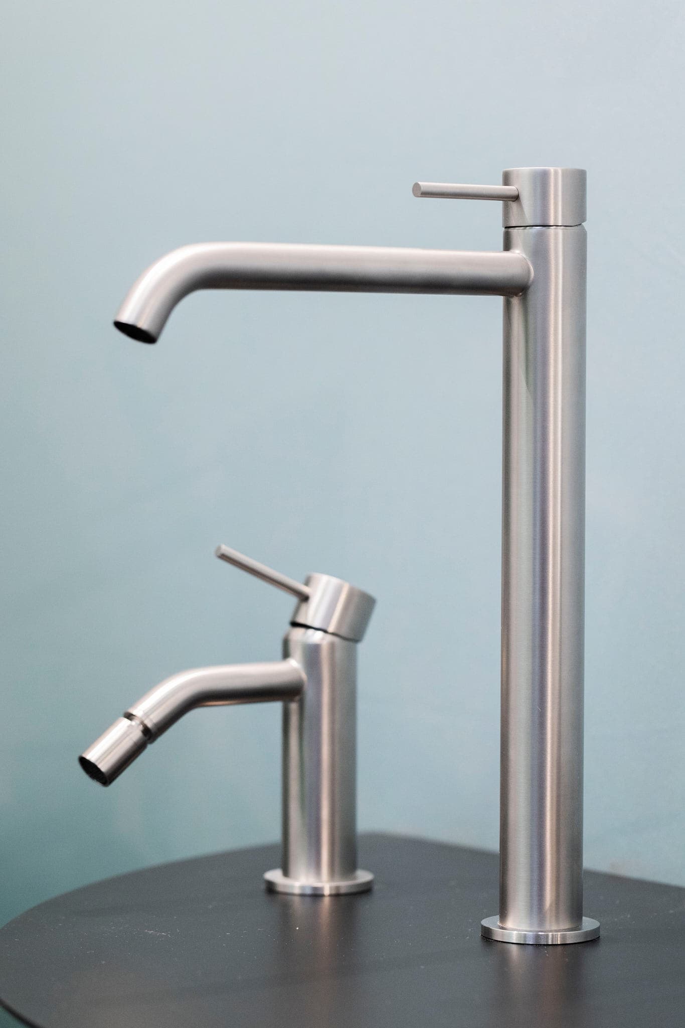 AQUAELITE
METAL 316
Countertop High stainless steel washbasin mixer