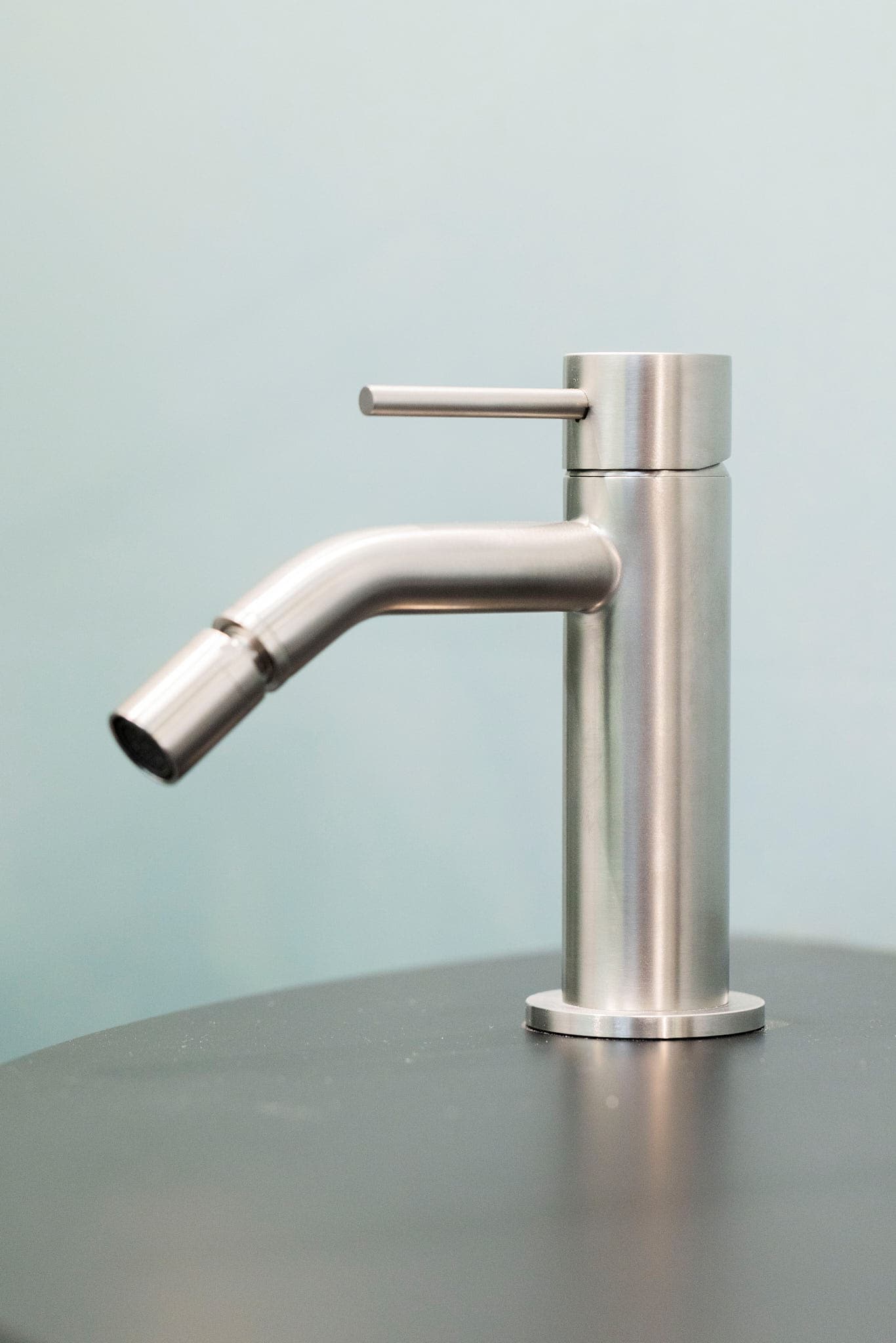 AQUAELITE
METAL 316
Countertop stainless steel bidet mixer