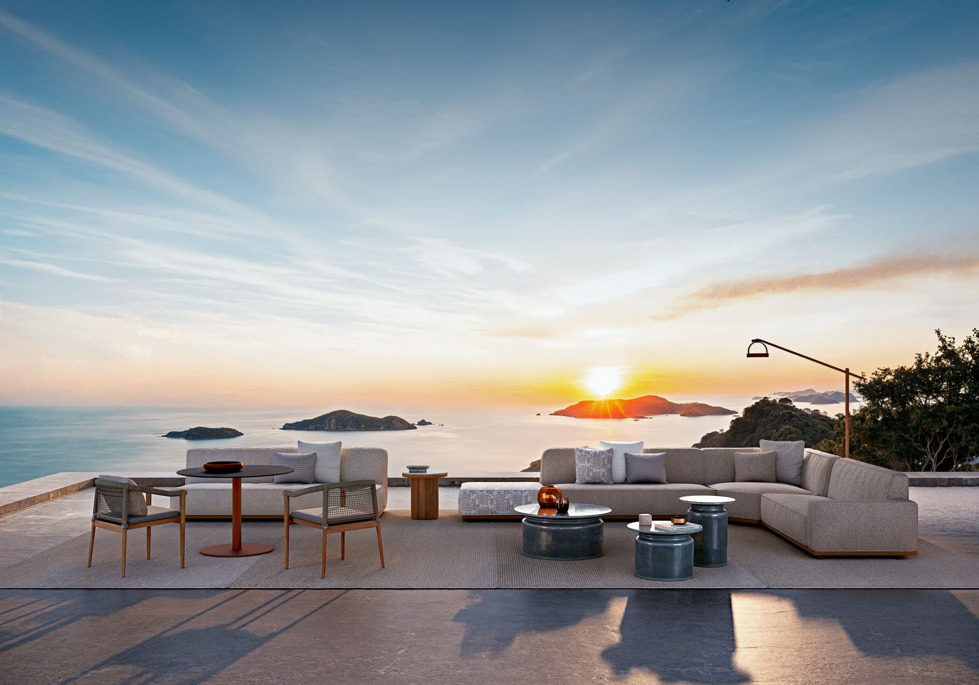Atmosphera
LAGUNA .25 21
2 seater fabric garden sofa