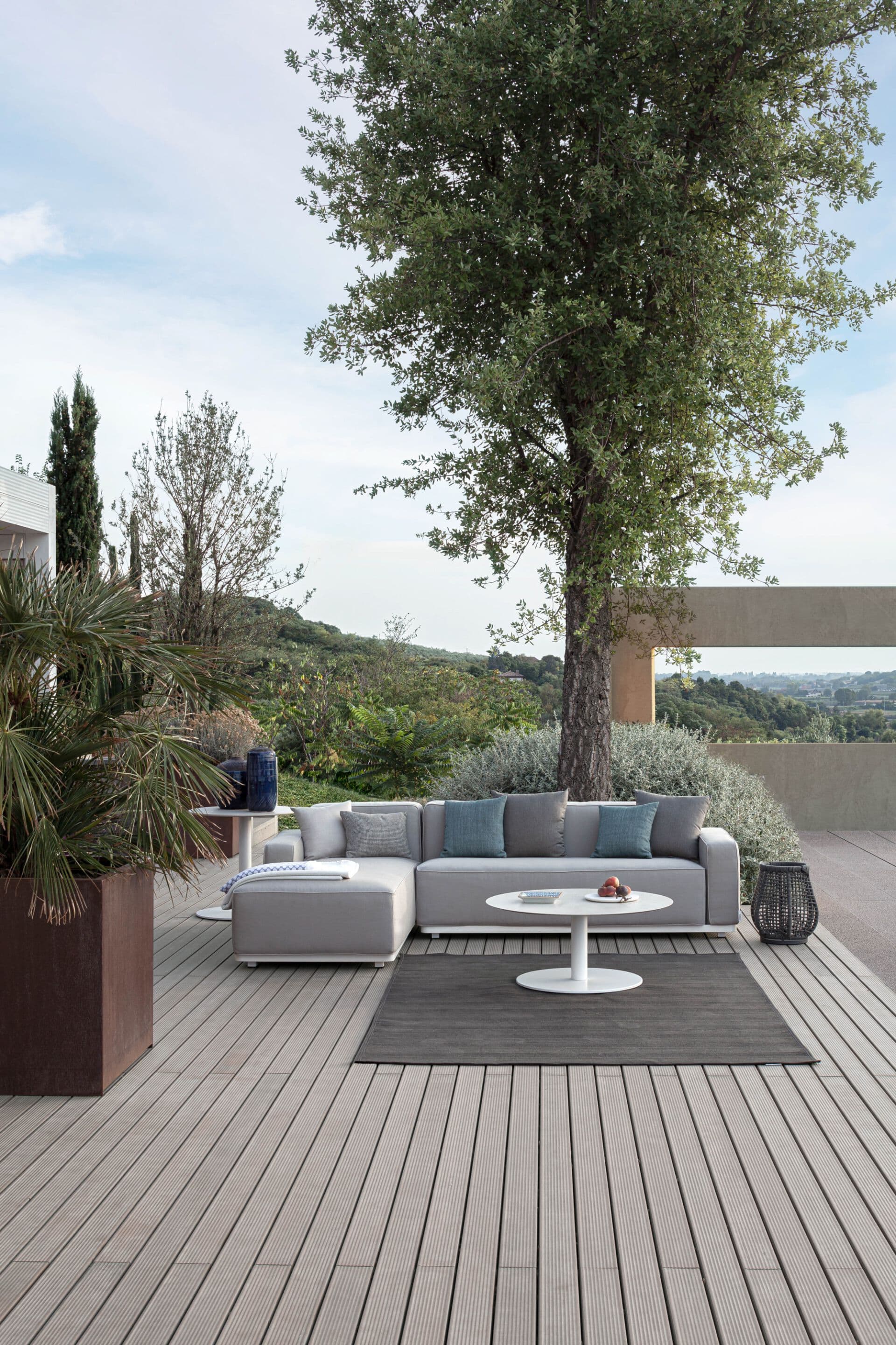 Atmosphera
SMART
Low powder coated aluminium garden side table