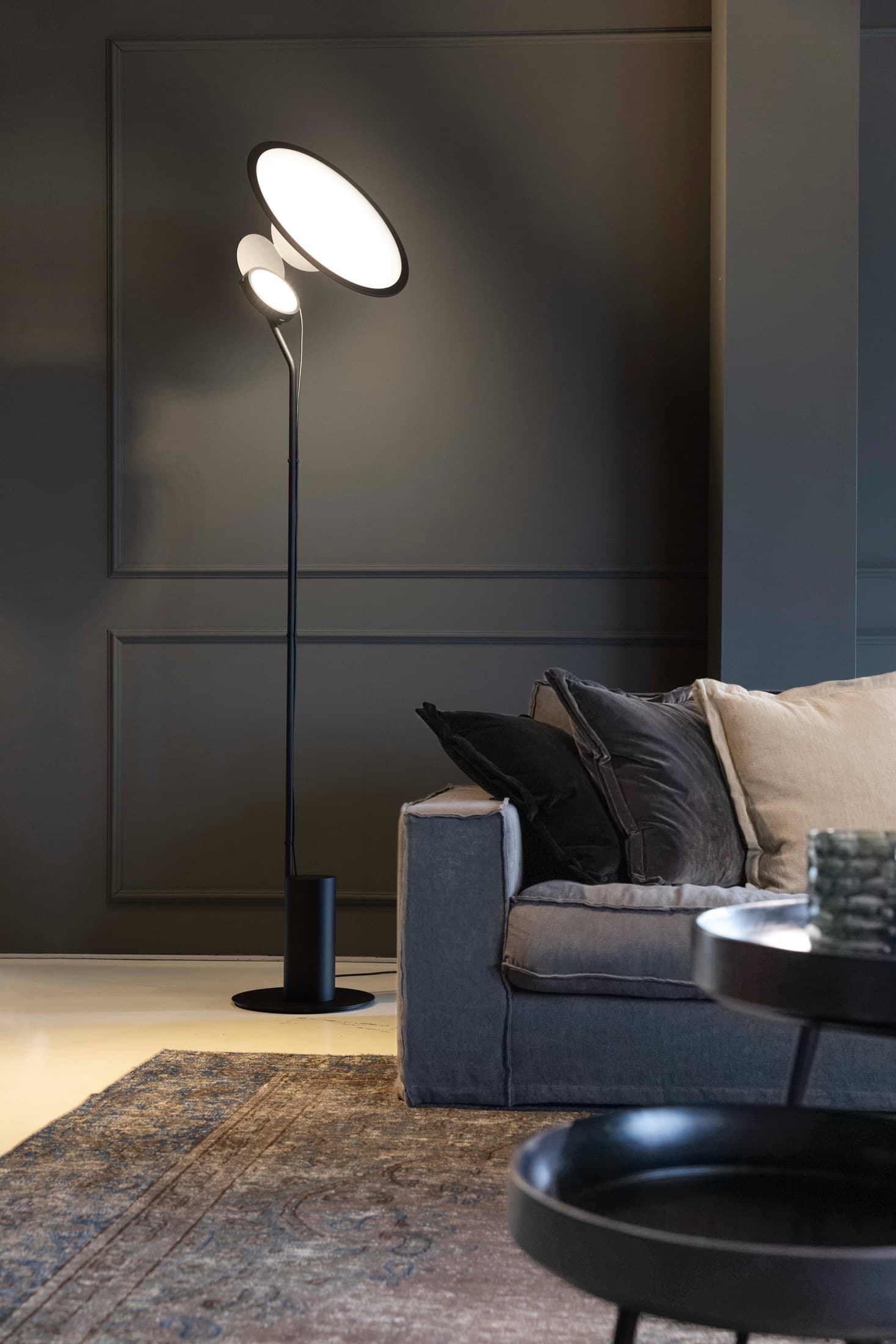 AXOLIGHT
CUT
LED aluminium floor lamp