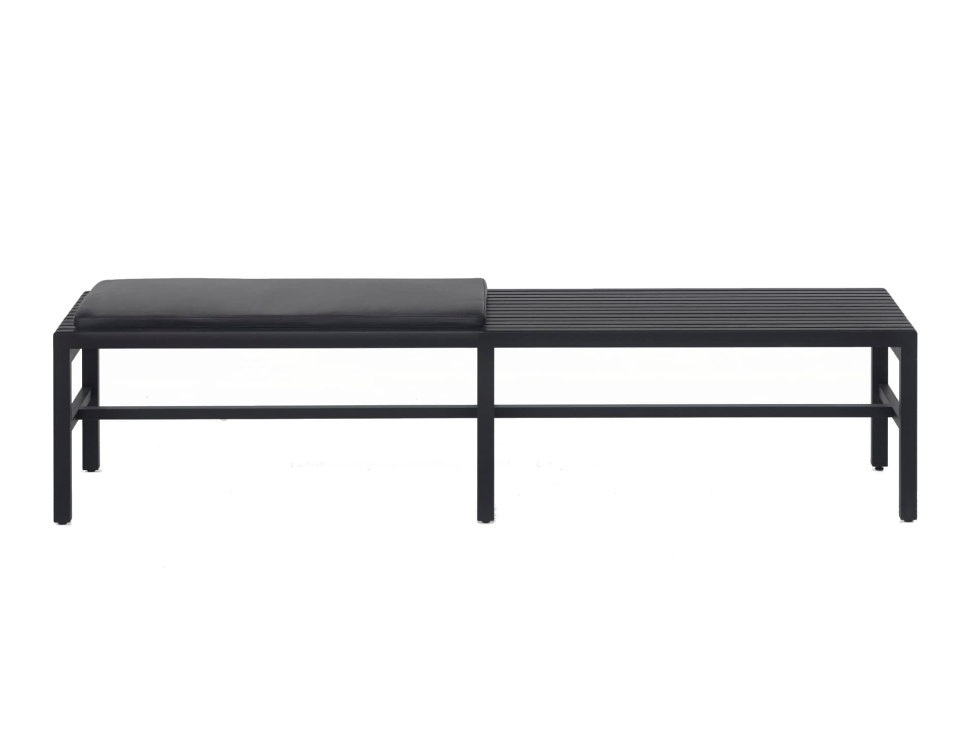 BassamFellows
SLAT
Solid wood bench